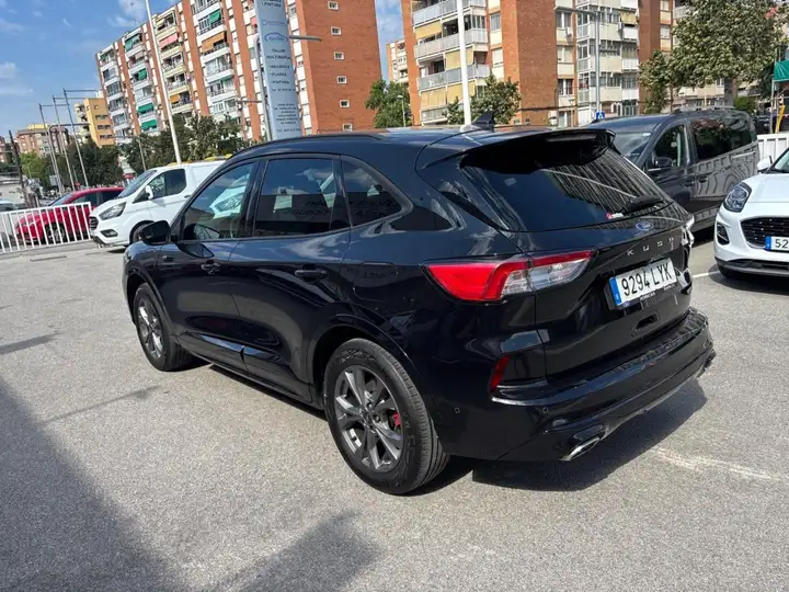 Ford Kuga 2022, foto 6