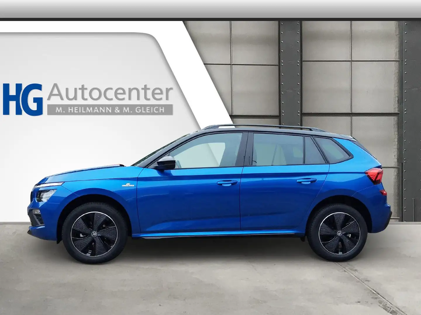 Skoda Kamiq 1.5TSI Monte Carlo Pano Matrix ACC SideAHK Blau - 2