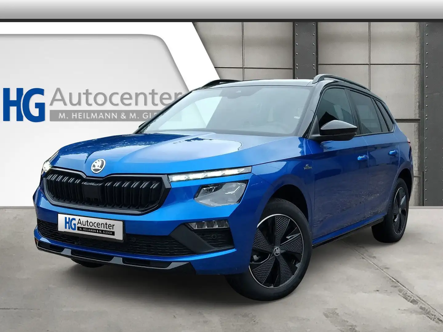 Skoda Kamiq 1.5TSI Monte Carlo Pano Matrix ACC SideAHK Blau - 1