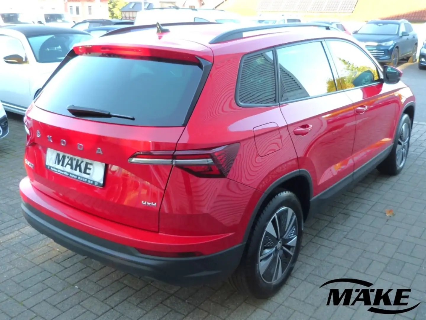 Skoda Karoq 2.0 TDI DSG, 4x4, LED, AHK, ACC, Standheizung, Rot - 2