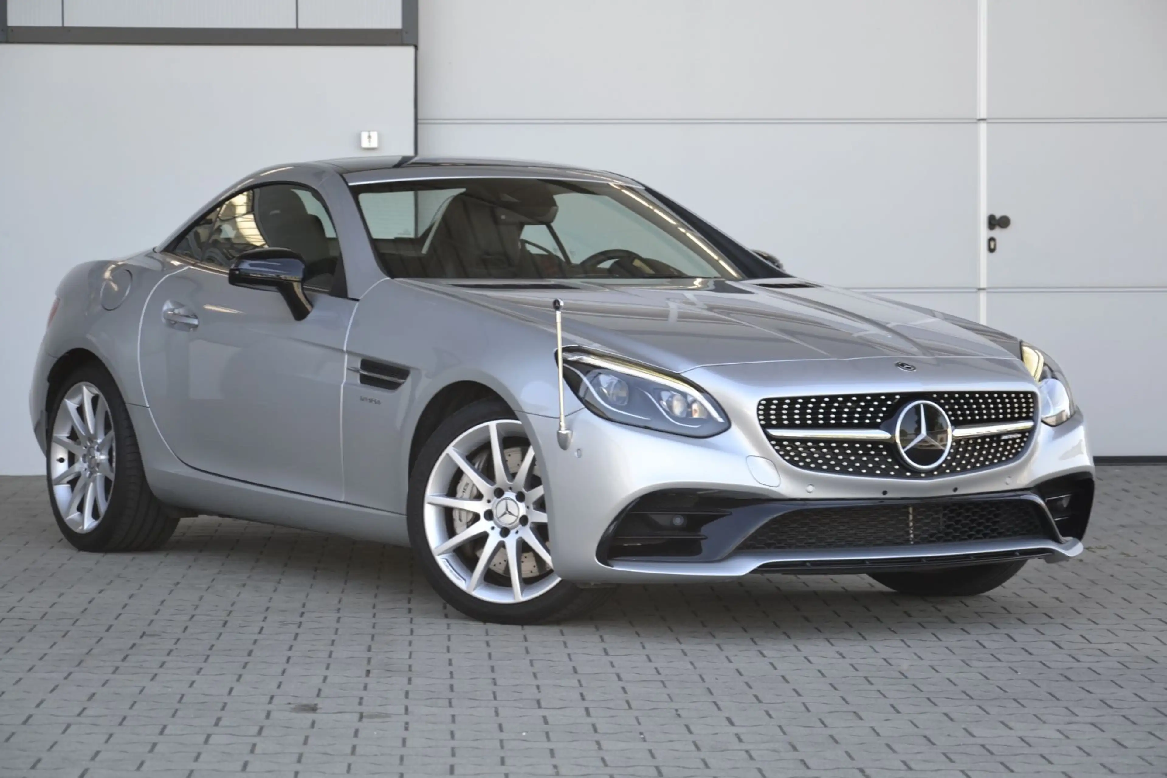 Mercedes-Benz SLC 43 AMG *CAM*H/K*MEMO* — photo 6
