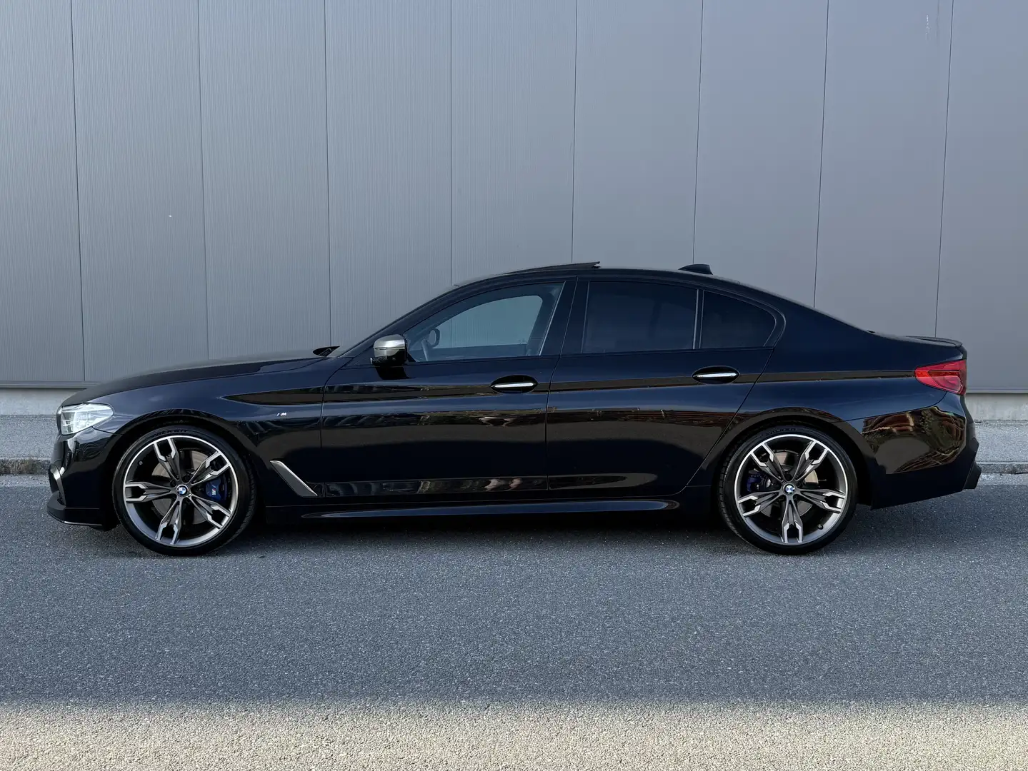 BMW 550 M550i xDrive Österr. Fzg. | B&W | 360° | DAP Schwarz - 2