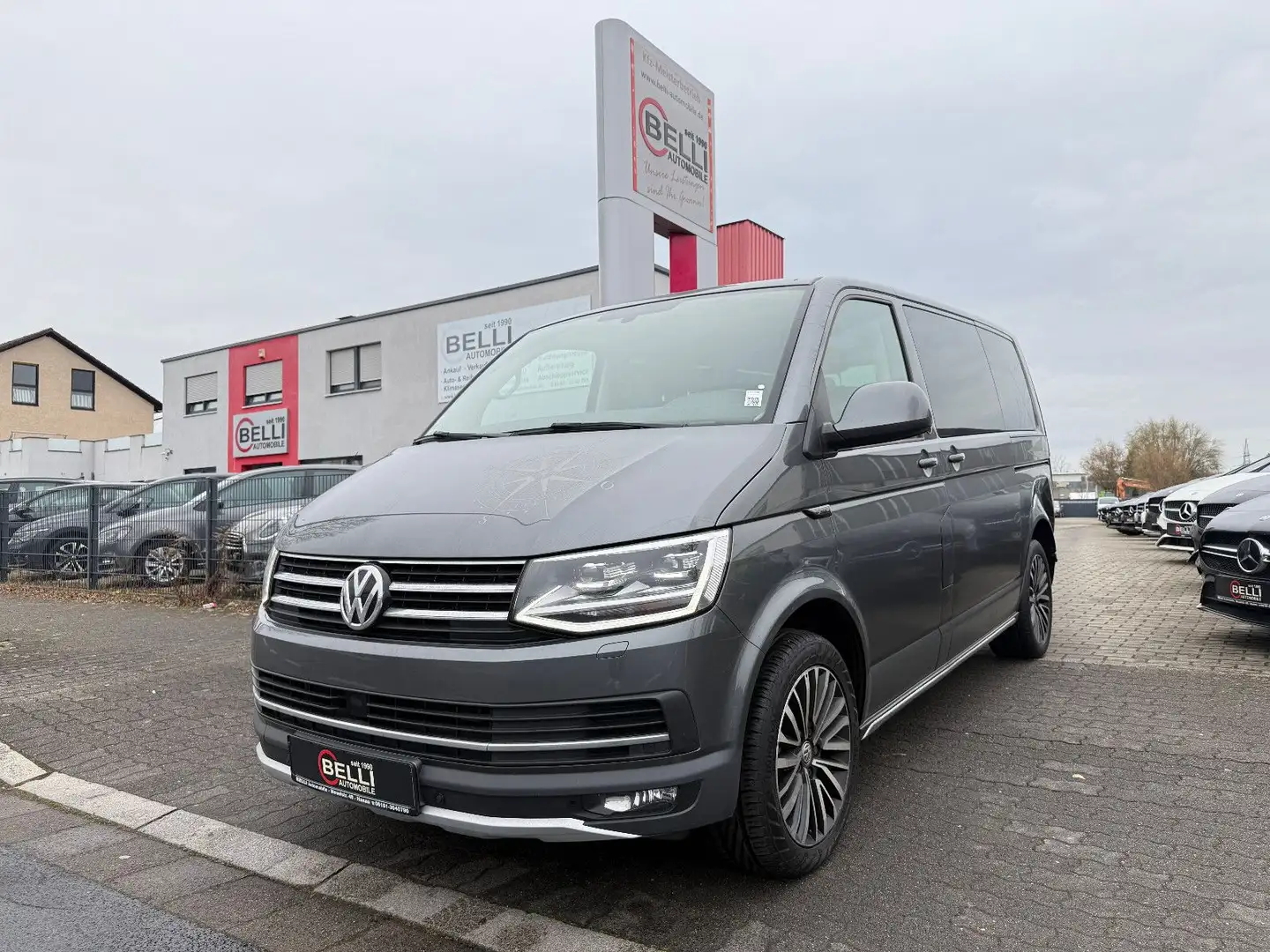 Volkswagen T6 Multivan 2,0 TDI DSG "PanAmericana" LED Gris - 1