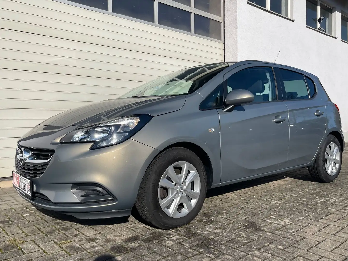 Opel Corsa E 1.4 Turbo Edition Winterpaket Tempomat Grau - 1