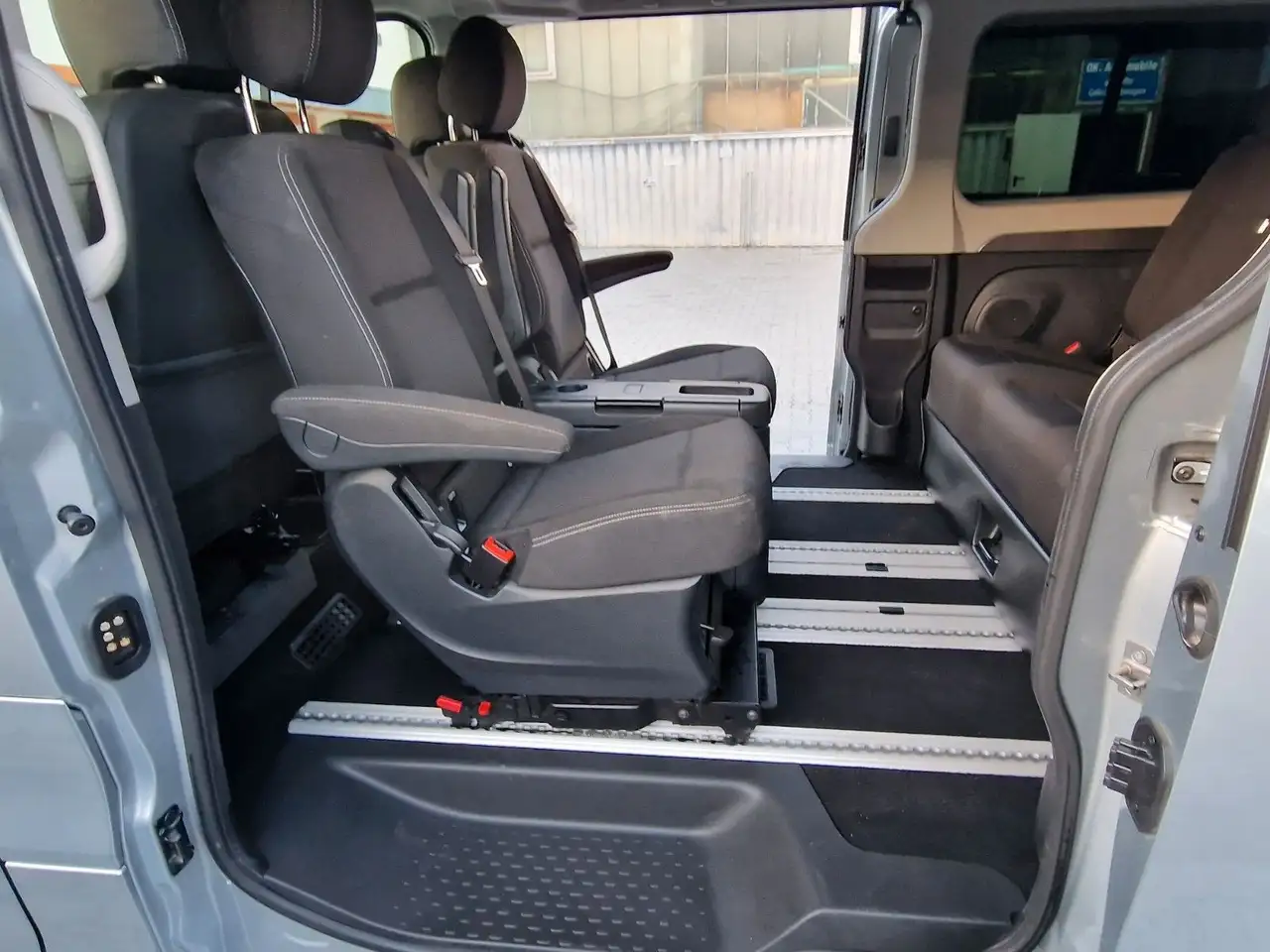 Renault Trafic Kamera, 7 Sitze, Spaceclass 33
