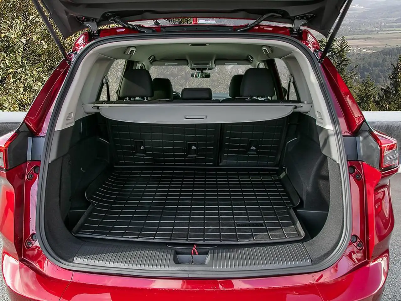 Nissan Rogue снимка Nissan Rogue