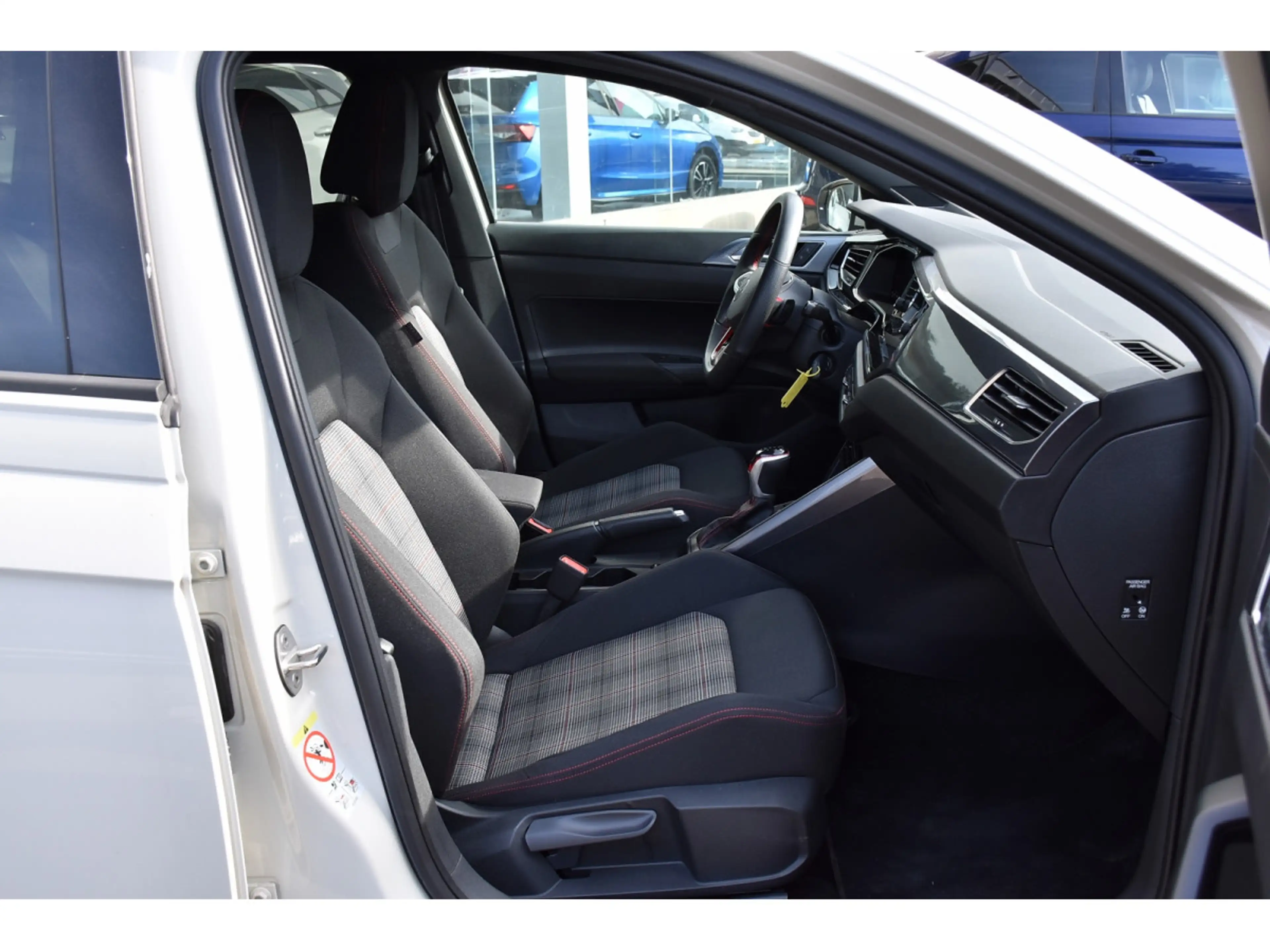 Volkswagen Polo GTI 2.0 TSI DSG ACC TRAVEL PARK IQ.LIGHT 1° MAIN — photo 7
