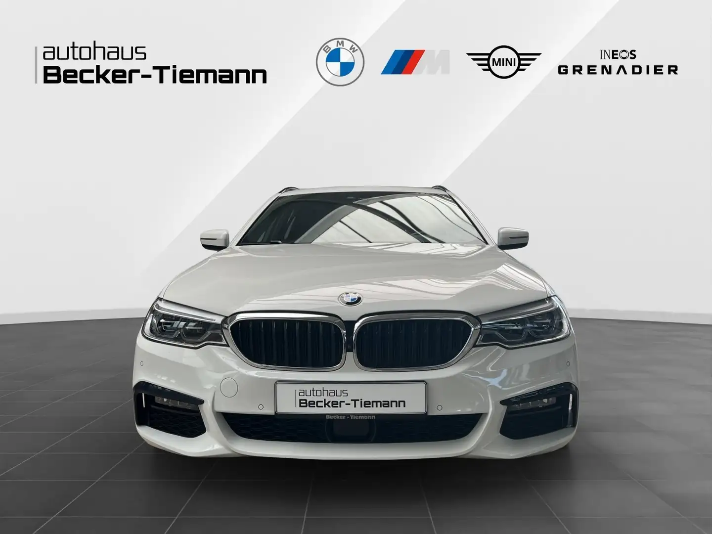 BMW 520 d xDrive Touring M Sport/Pano/Head-Up/PA+/DA+ Wit - 2