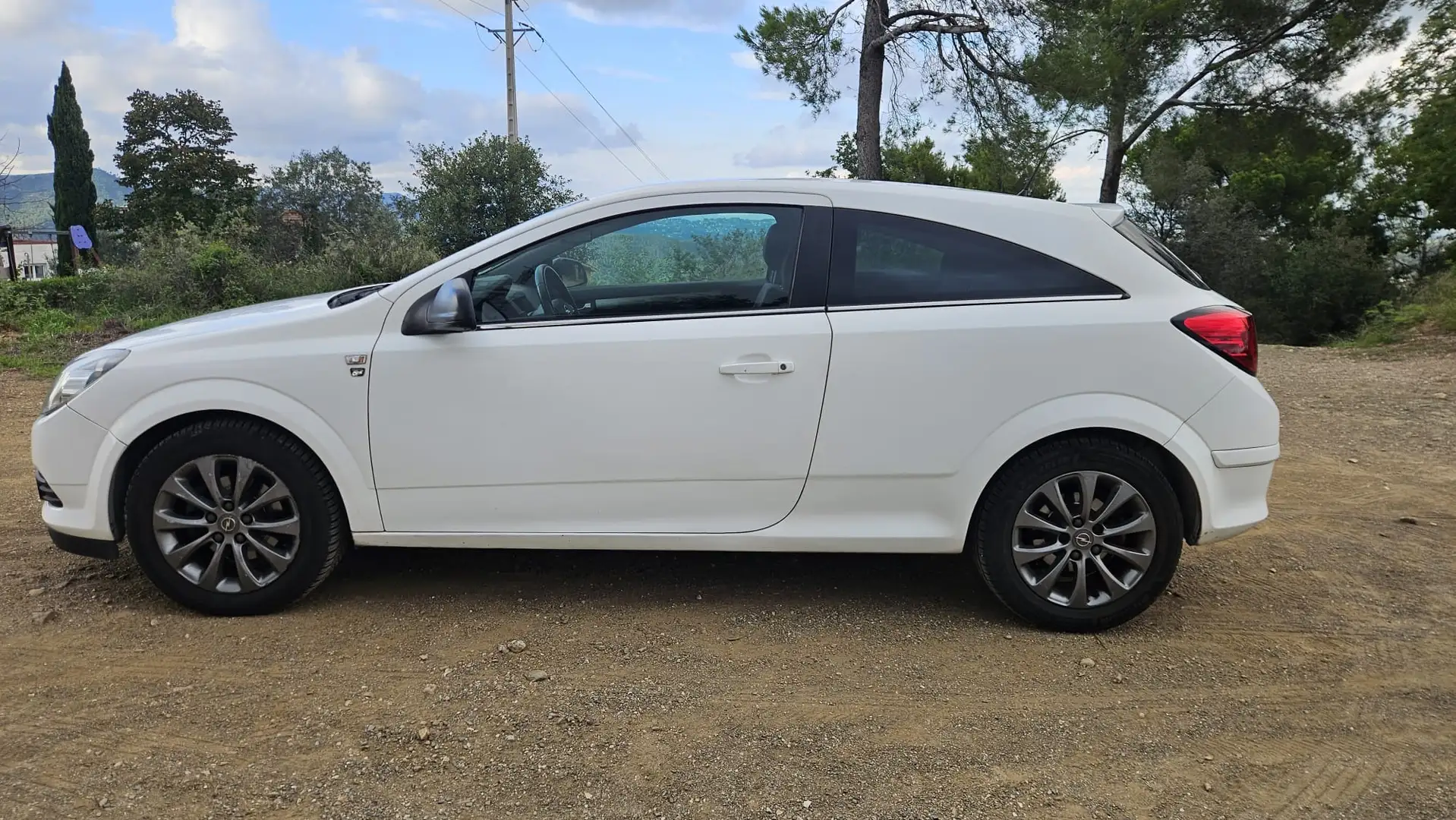 Opel Astra Astra GTC 1.7CDTi 111Years 110 111 Years Blanco - 2