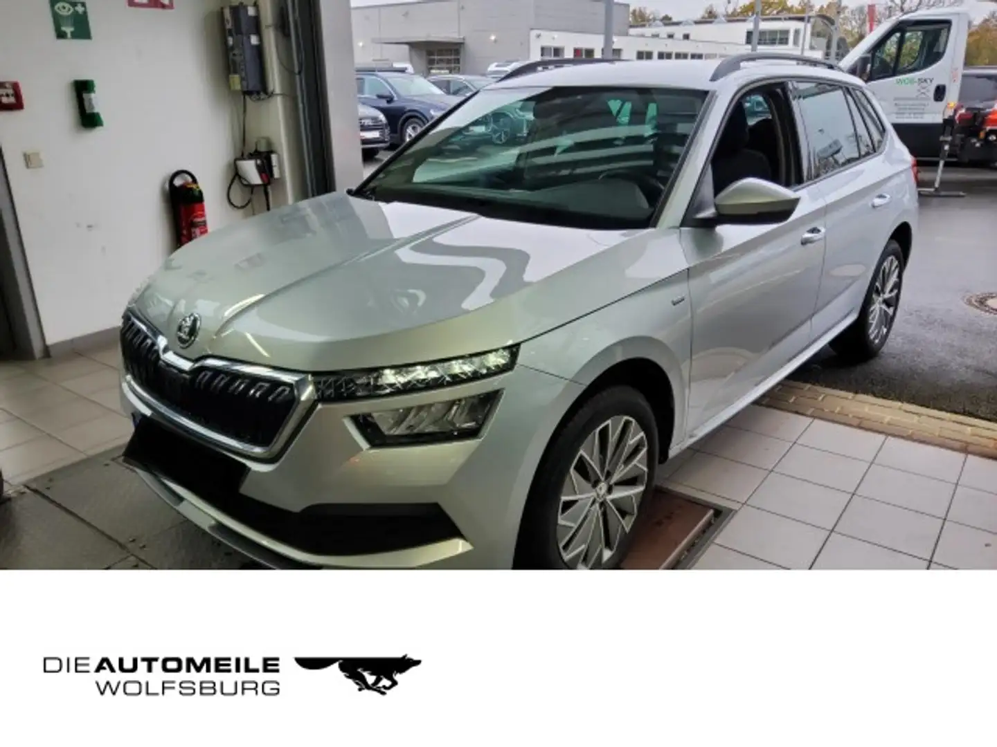 Skoda Kamiq 1.0 TSI Clever LED/Einparkhi/Bolero Silber - 1