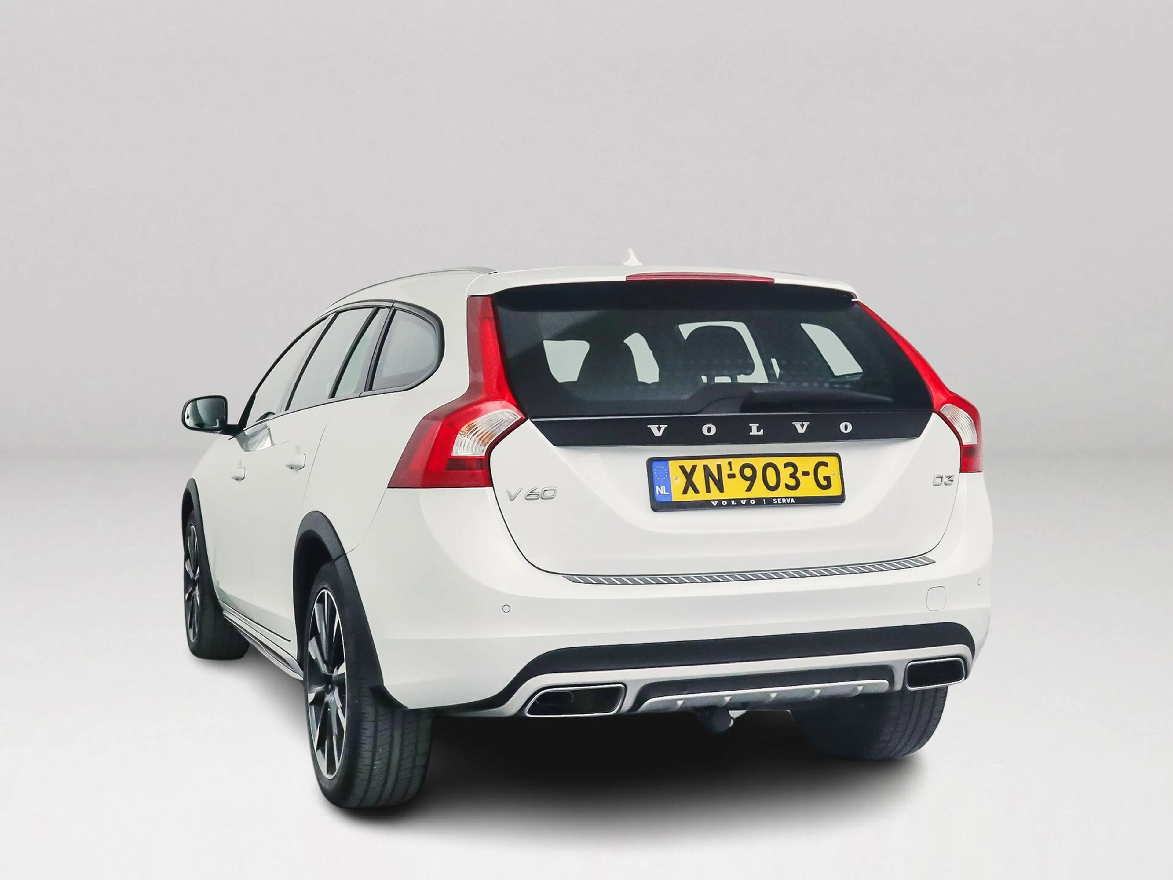 Volvo V60 Cross Country 2.0 D3 Polar+ | Parkeersensoren achter | Stoelverw — photo 10
