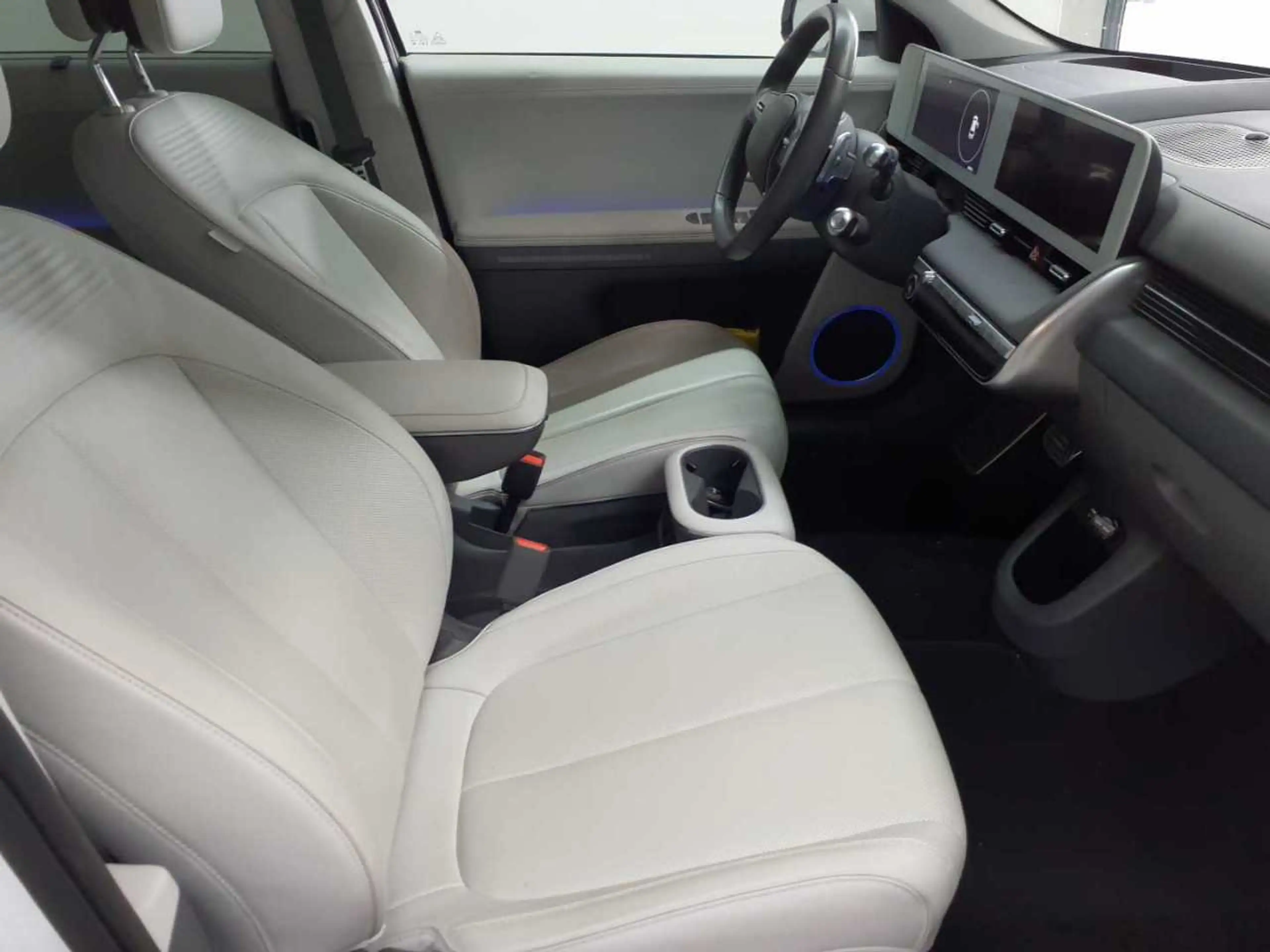 Hyundai IONIQ IONIQ 5 77,4 kWh Uniq Navi Leder — photo 8