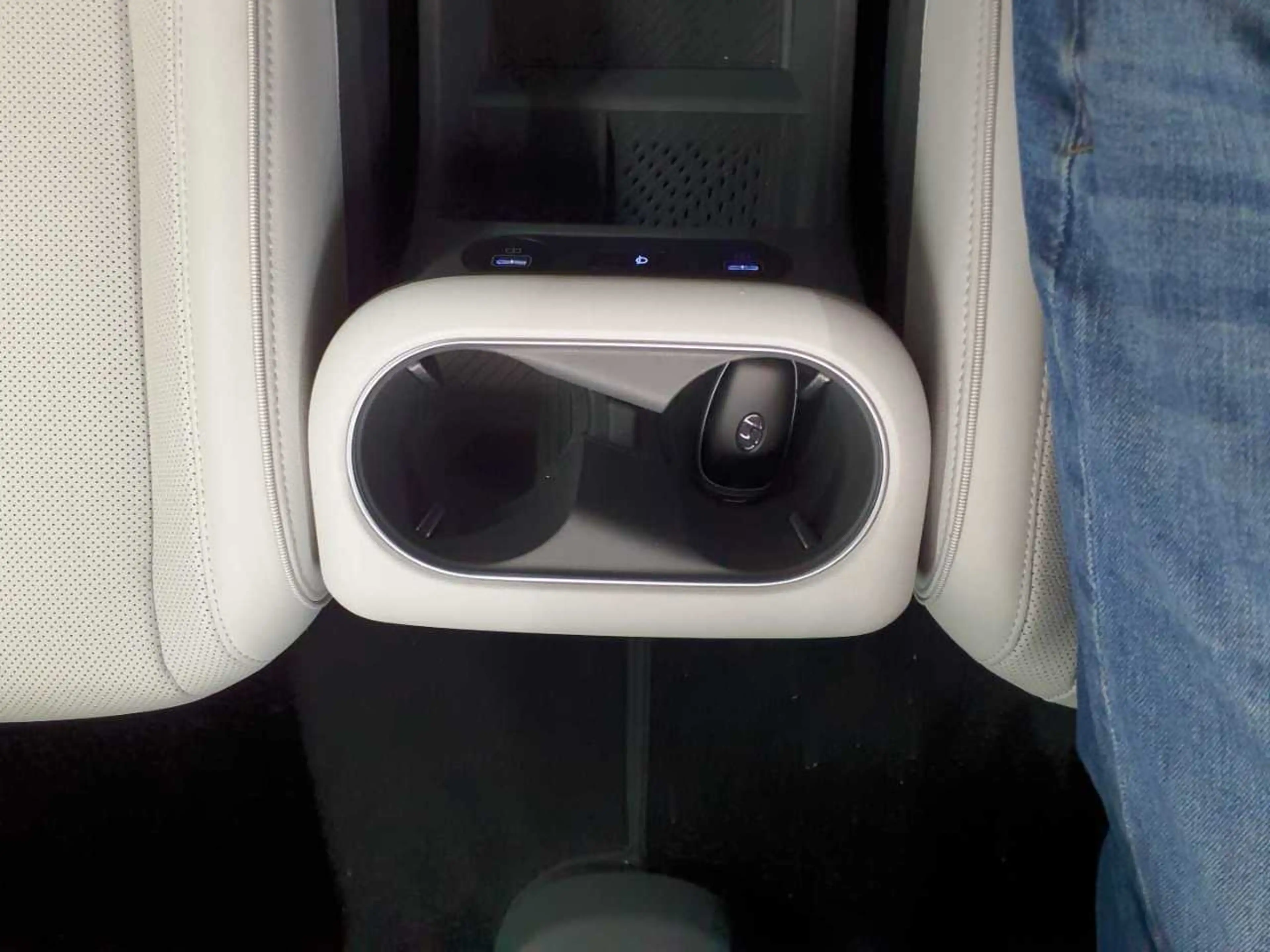 Hyundai IONIQ IONIQ 5 77,4 kWh Uniq Navi Leder — photo 10