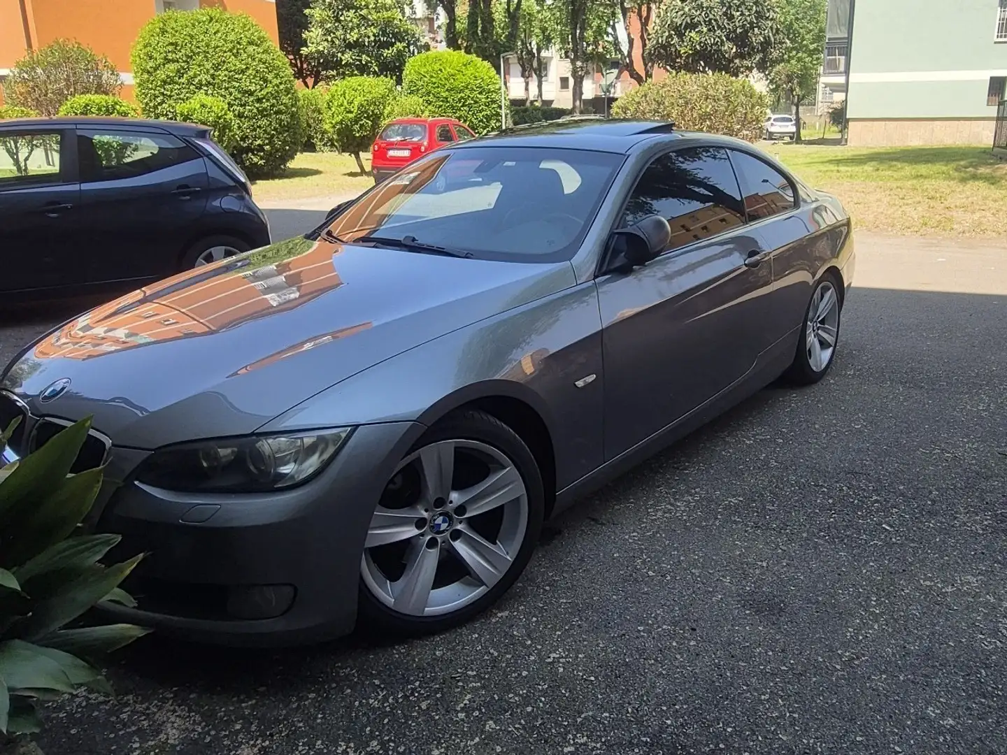 BMW 320 320d Coupe xdrive Attiva - 1