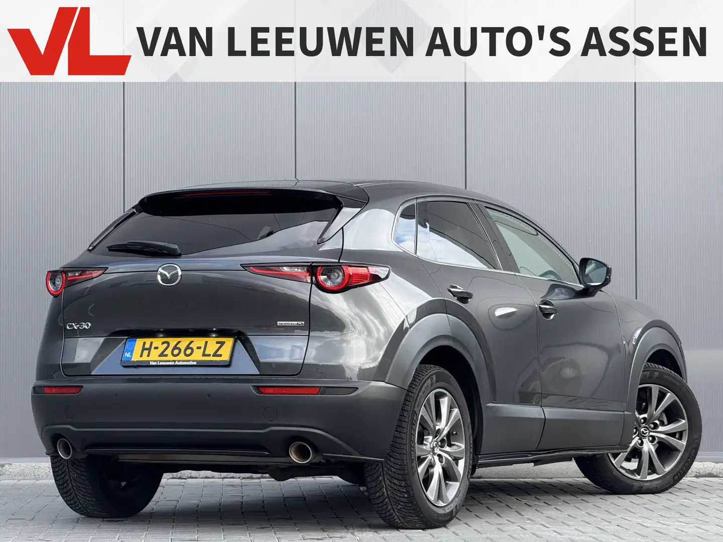Mazda CX-30 2.0 e-SkyActiv-X M Hybrid Luxury | Nieuw binnen | Gris - 2