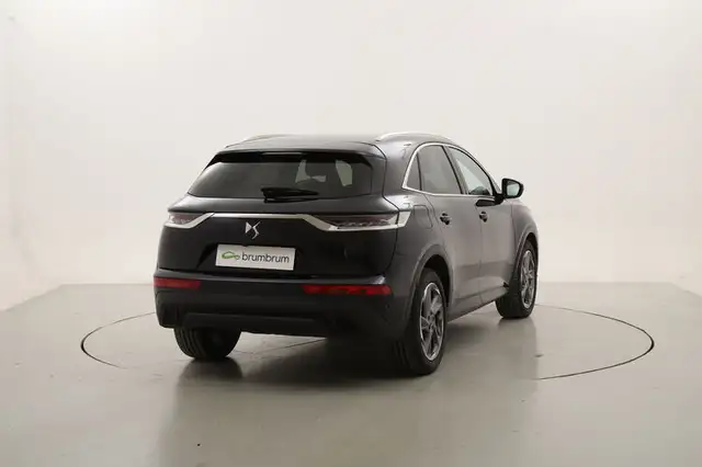 DS Automobiles DS 7 Crossback view 5