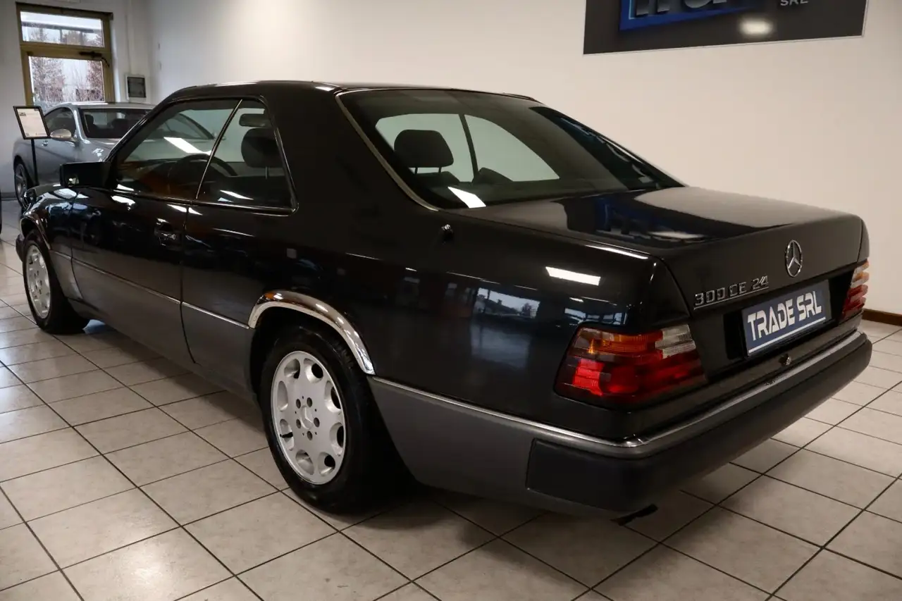 Mercedes-Benz E 300 🟢 300 CE-24V - ASI - Clima, foto 8