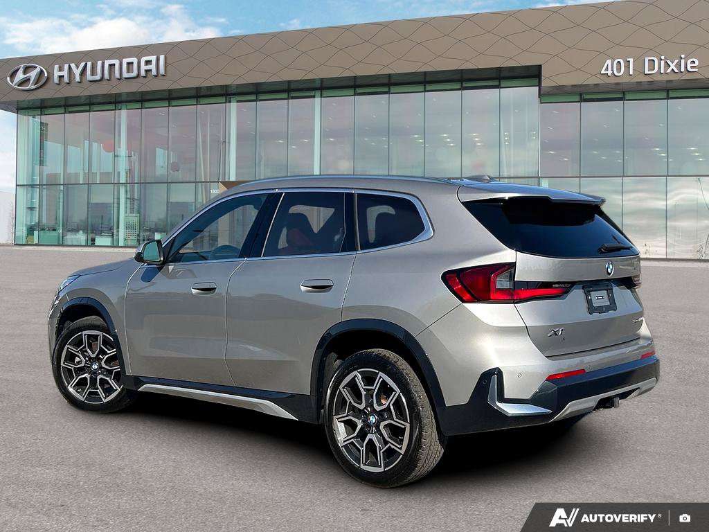 2024 BMW X1
