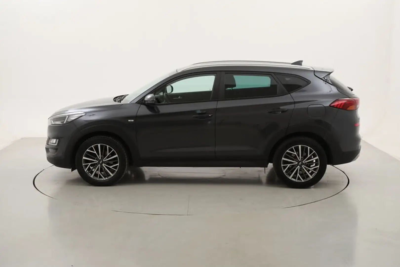 Hyundai TUCSON 48V XLine 1.6 Mild Hybrid 136CV Grigio - 2