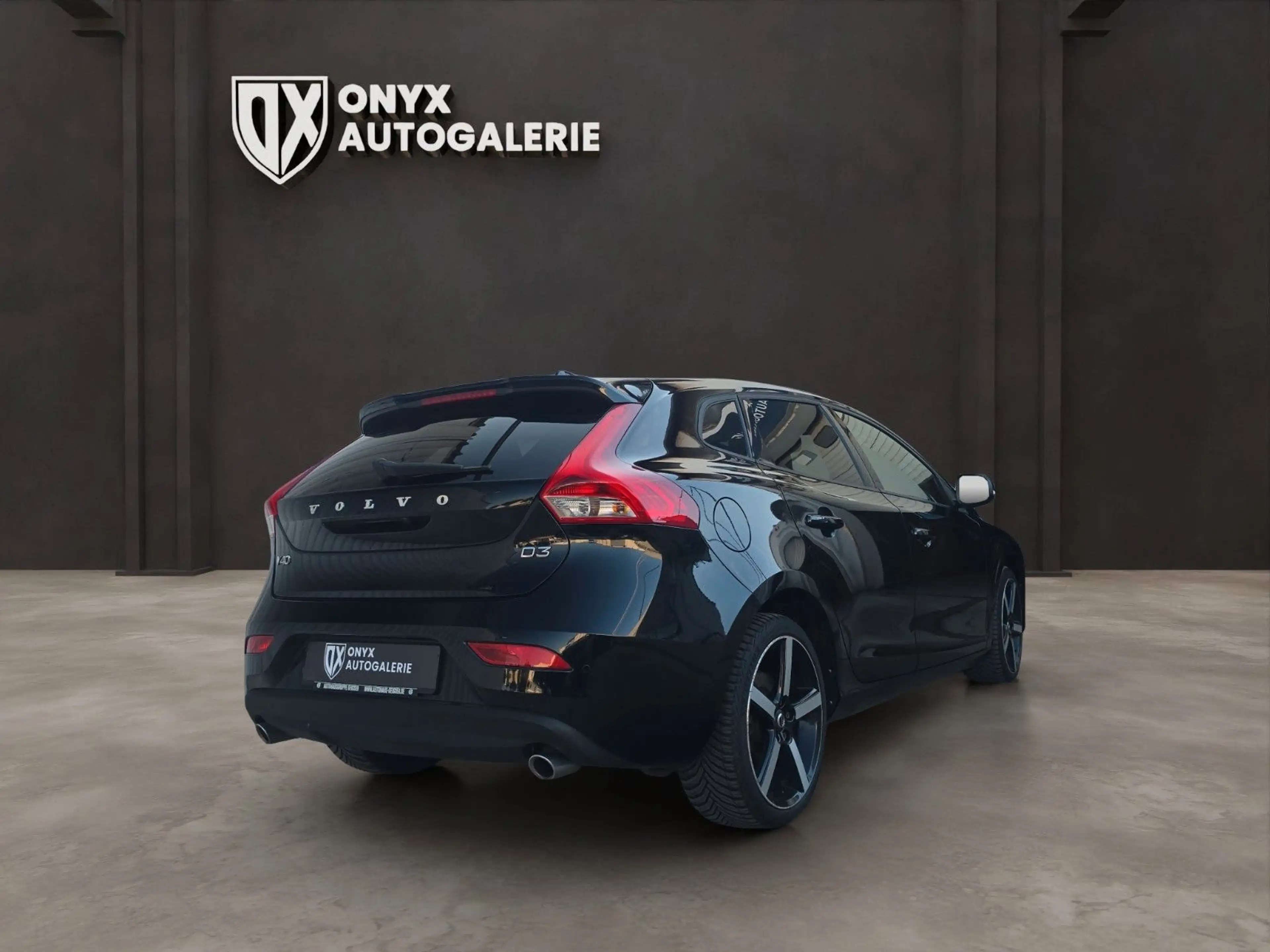 Volvo V40 Momentum /Cam/PDC/ACC/Navi/Spurhlt. — photo 5