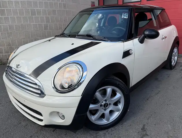 MINI Cooper D 1.6 D Cooper DPF + CLIM