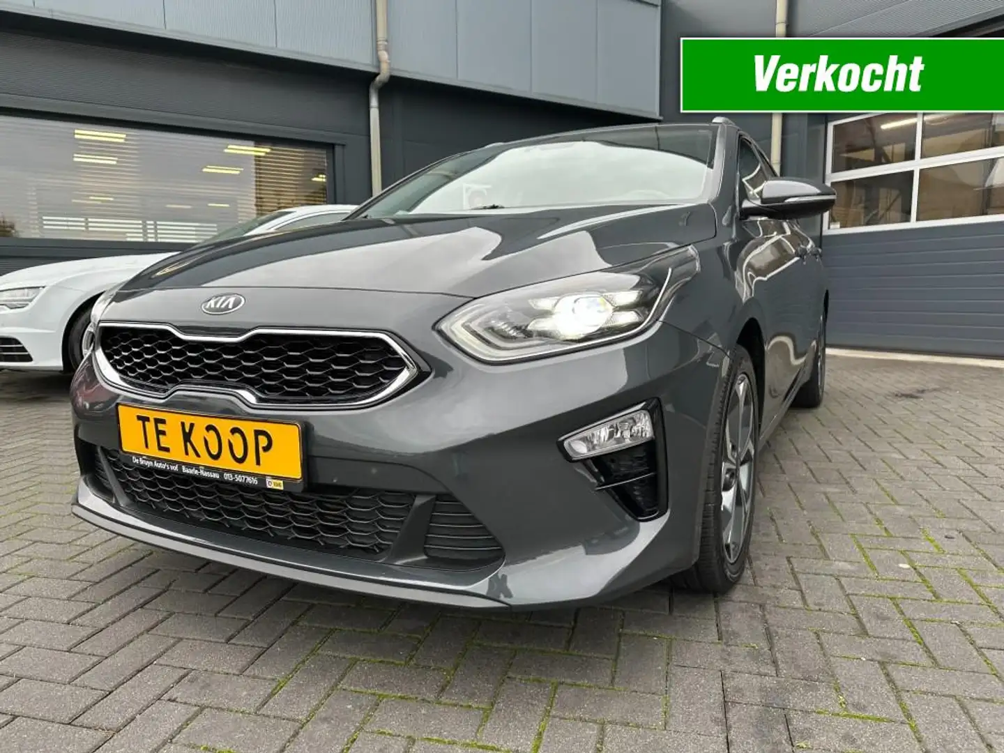 Kia Ceed / cee'd Sportswagon 1.4 T-GDi ExecutiveLine Navi.Camera 14 Grau - 1