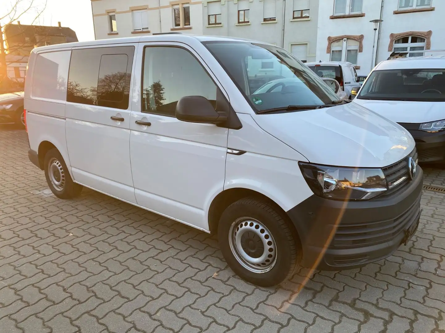 Volkswagen T6 Transporter T6 Kasten 4Motion Büro/Camper-Basis/Standheizung Blanc - 1
