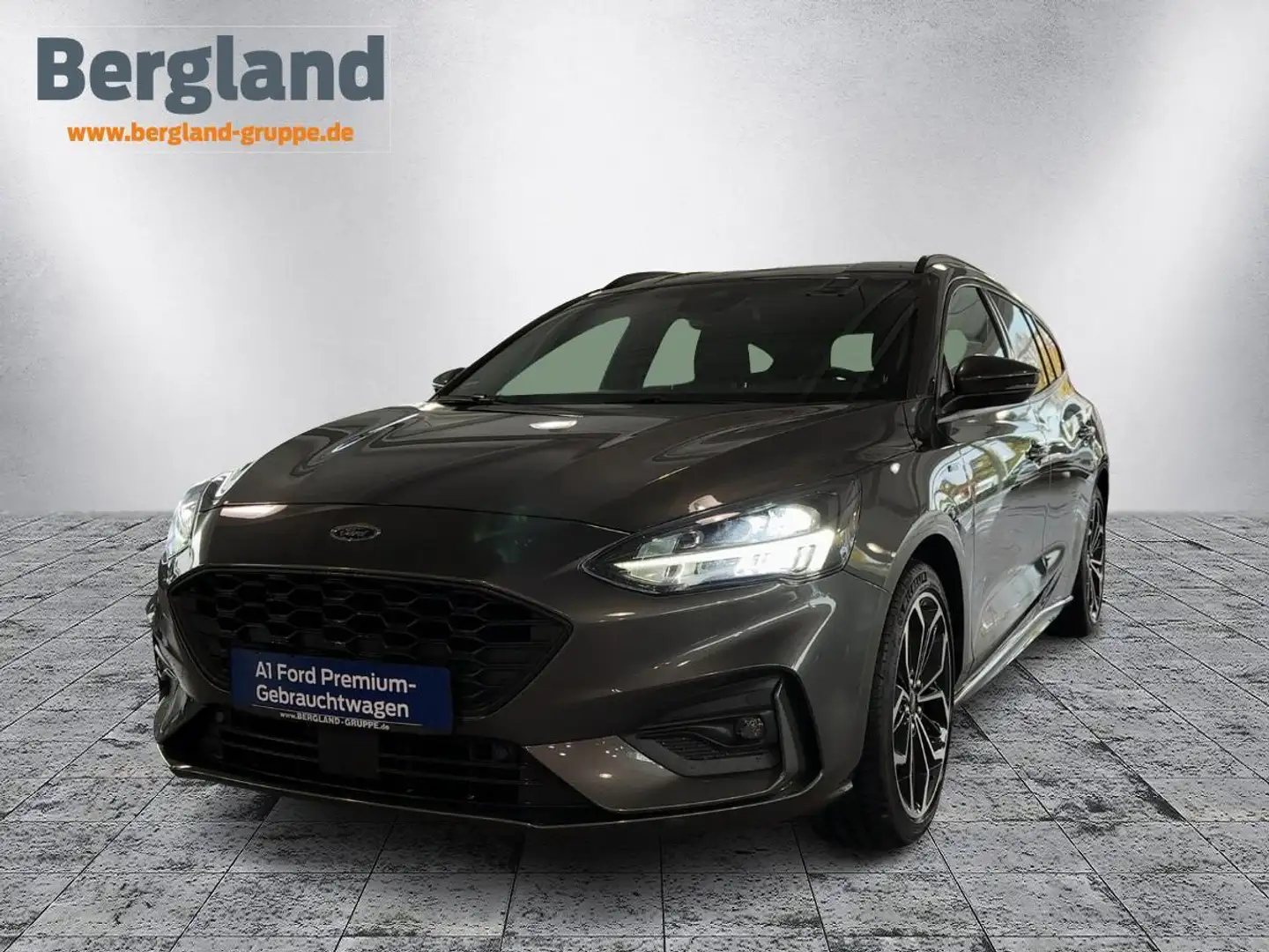 Ford Focus ST-Line 1,5 l EcoBoost 150 PS Grijs - 1