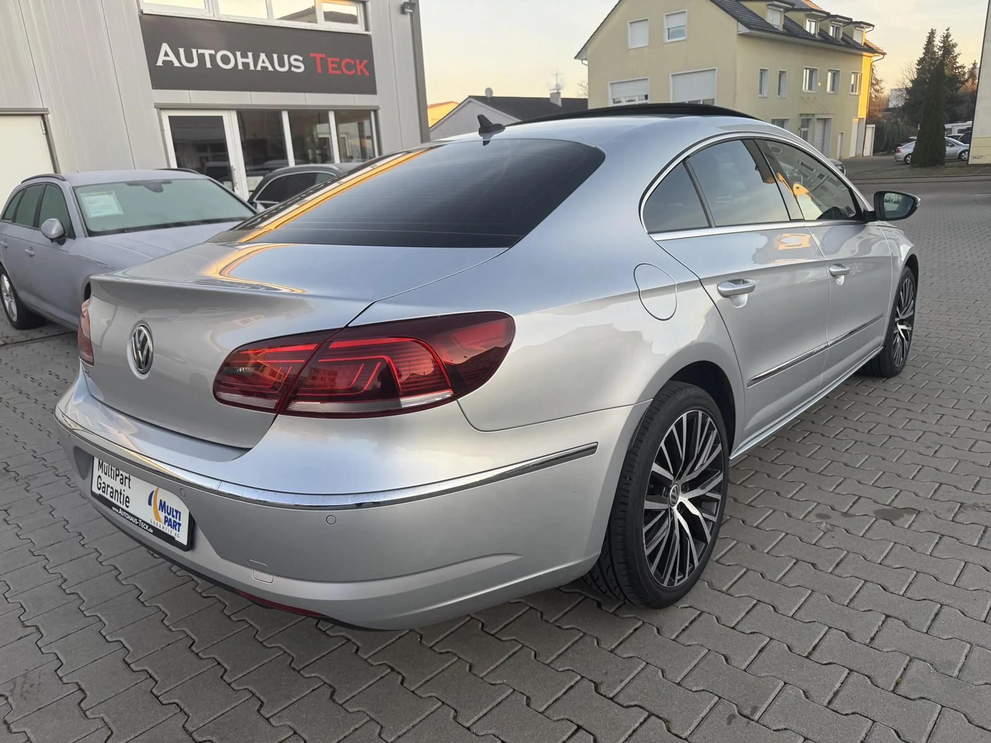 Volkswagen CC 2,0 TDI NEU.ZAHNR./BI-XENON/PAN. DACH/SHZ/PDC+KAME — photo 15