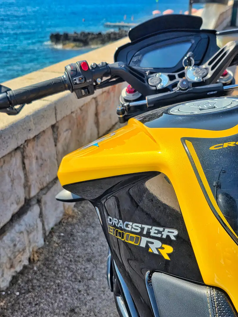 MV Agusta Dragster 800 rr Černá - 2