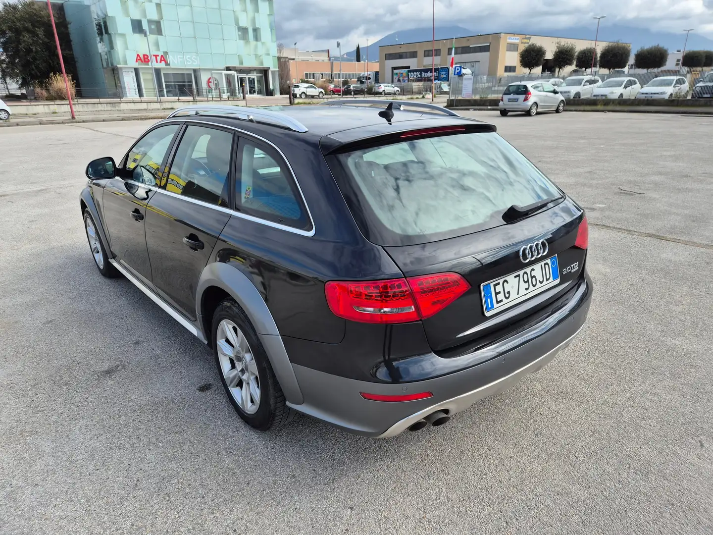 Audi A4 allroad Audi A4 Allroad Quattro 2.0 tdi Advanced 143cv Noir - 2