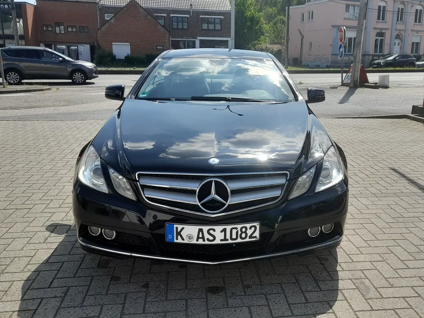 Mercedes-Benz E 200 COUPE E 200 CGI BE Avantgarde Noir - 2