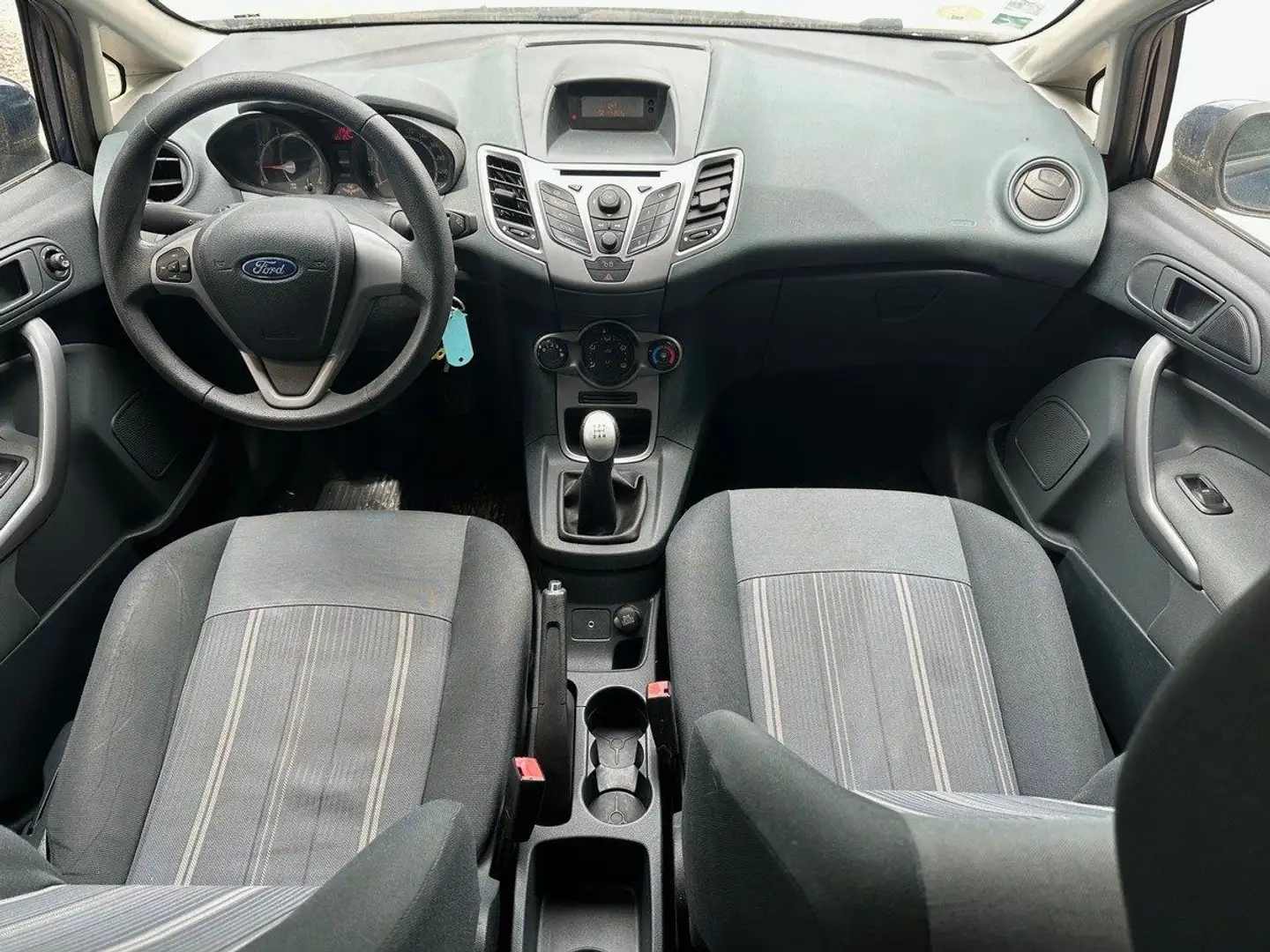 Ford Fiesta 1.25 i 82cv Bleu - 2