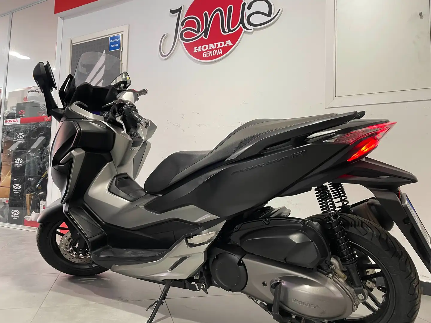 Honda Forza 300 abs Grigio - 2