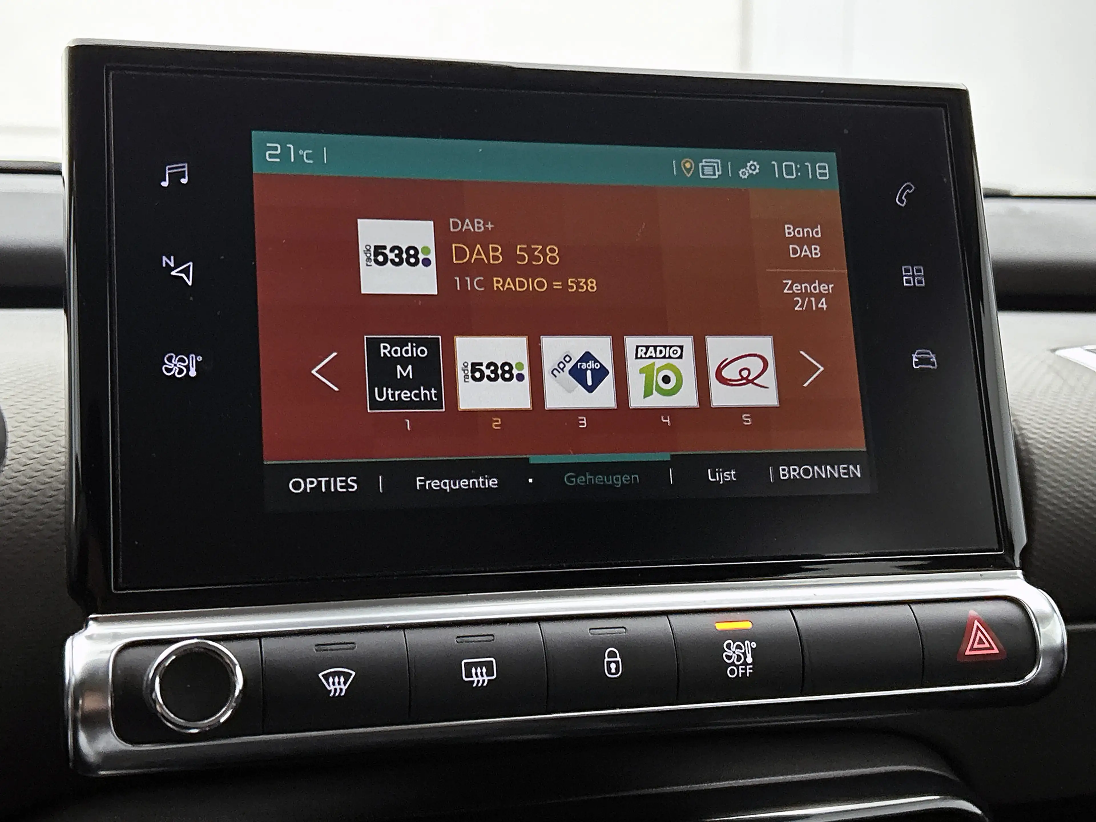 Citroen C4 Cactus 1.2 PureTech Business CarPlay, Navi — photo 11