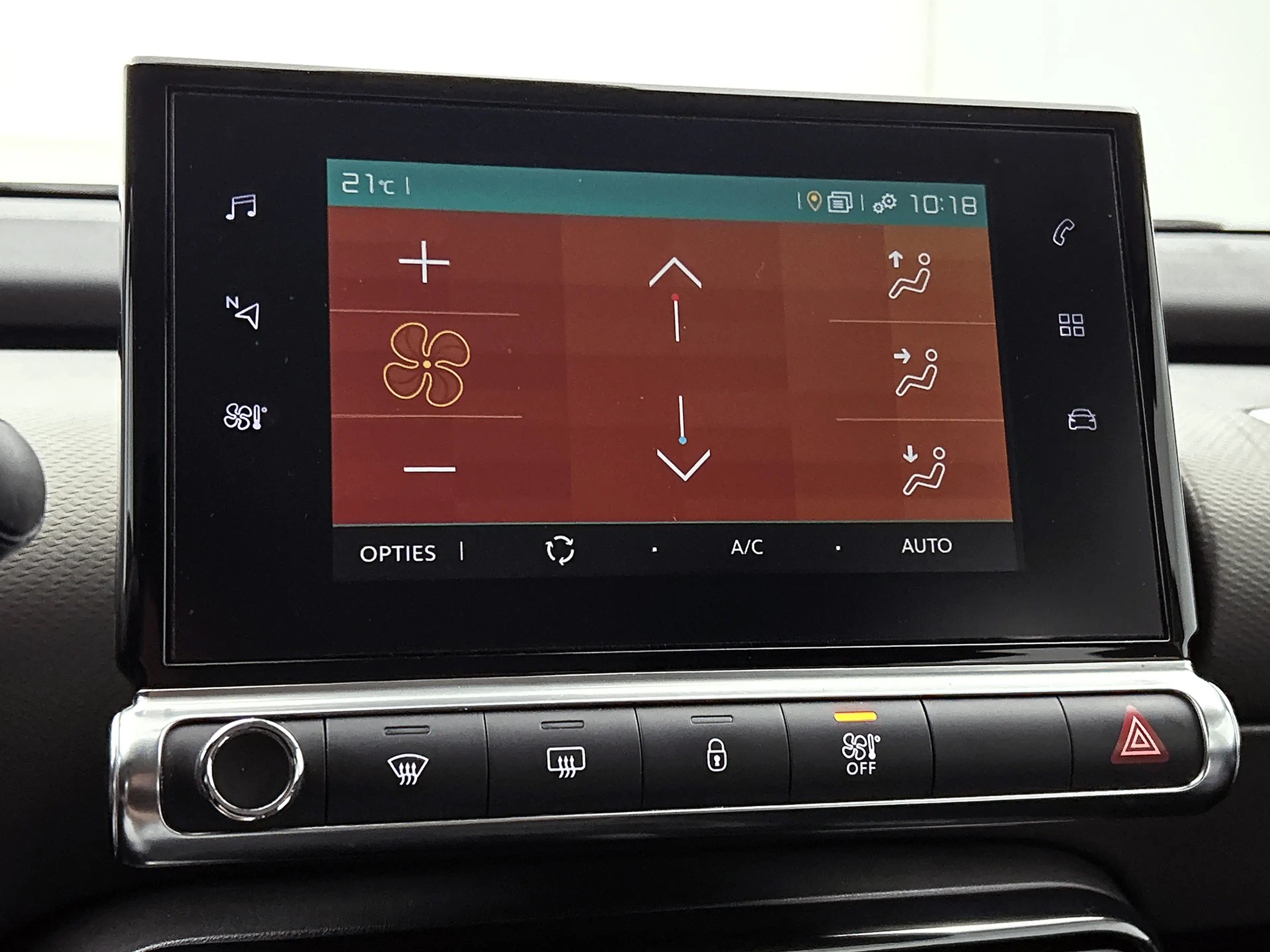 Citroen C4 Cactus 1.2 PureTech Business CarPlay, Navi — photo 26