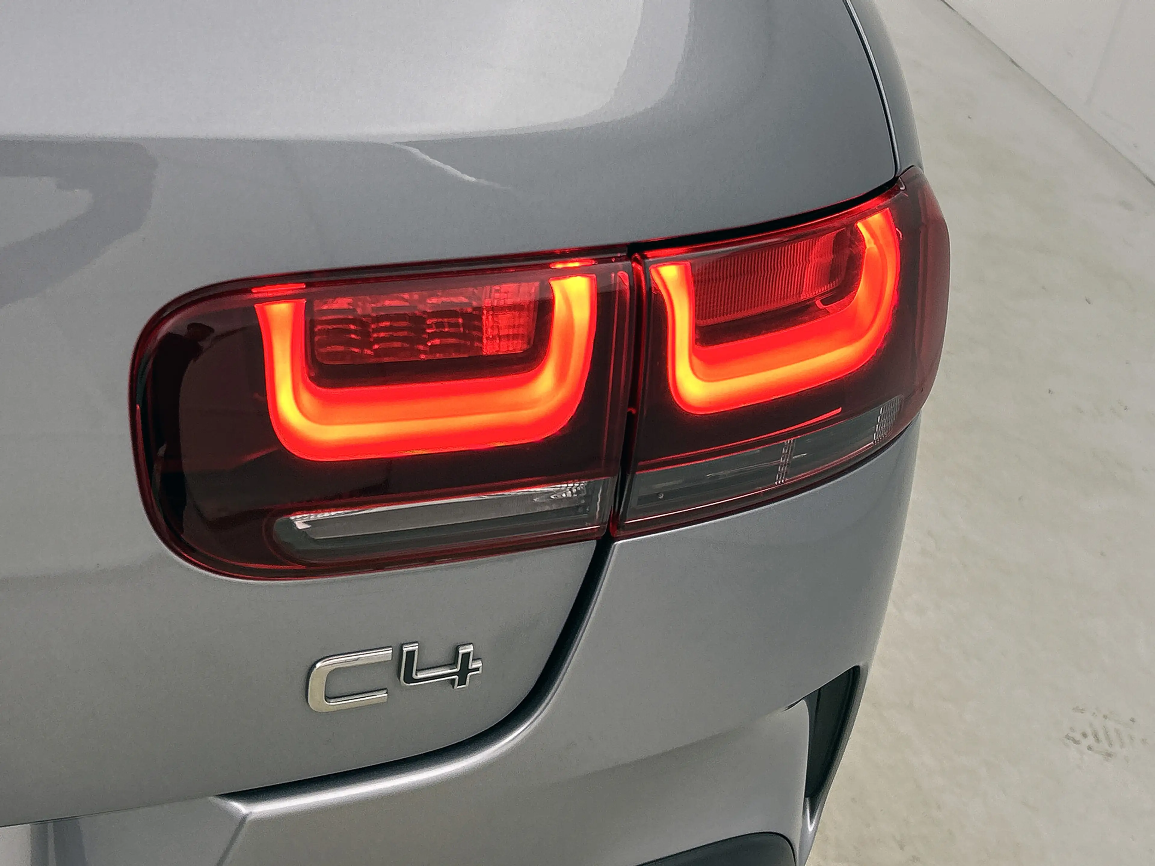 Citroen C4 Cactus 1.2 PureTech Business CarPlay, Navi — photo 18
