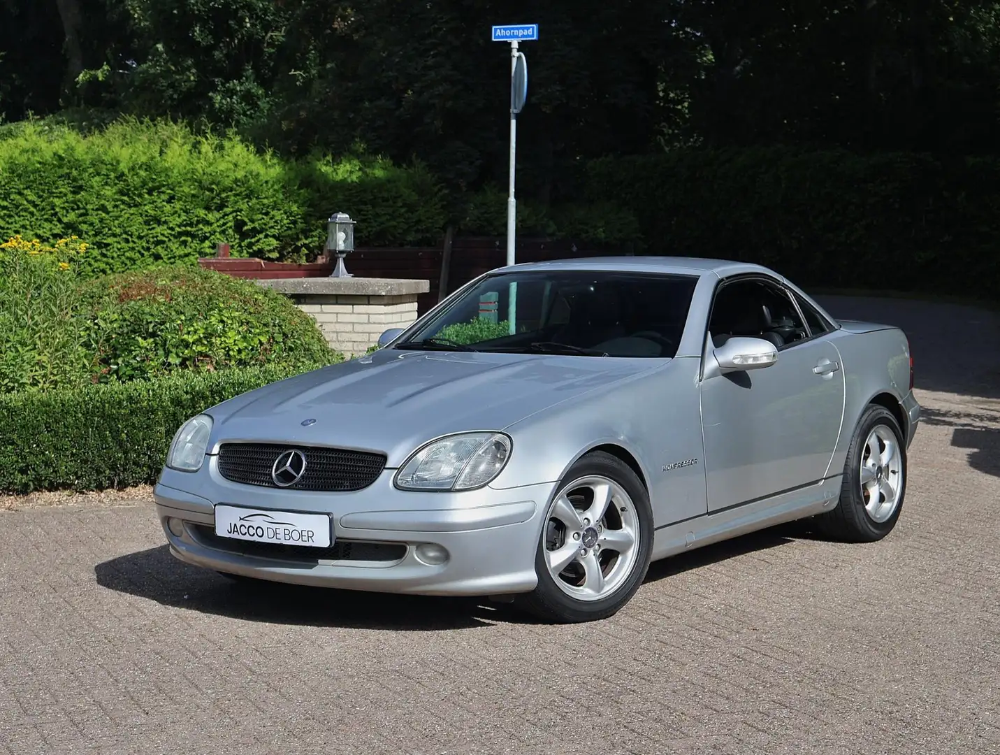 Mercedes-Benz SLK 200 K. 163pk Origineel Nederlands Youngtimer Nwe APK Grijs - 1