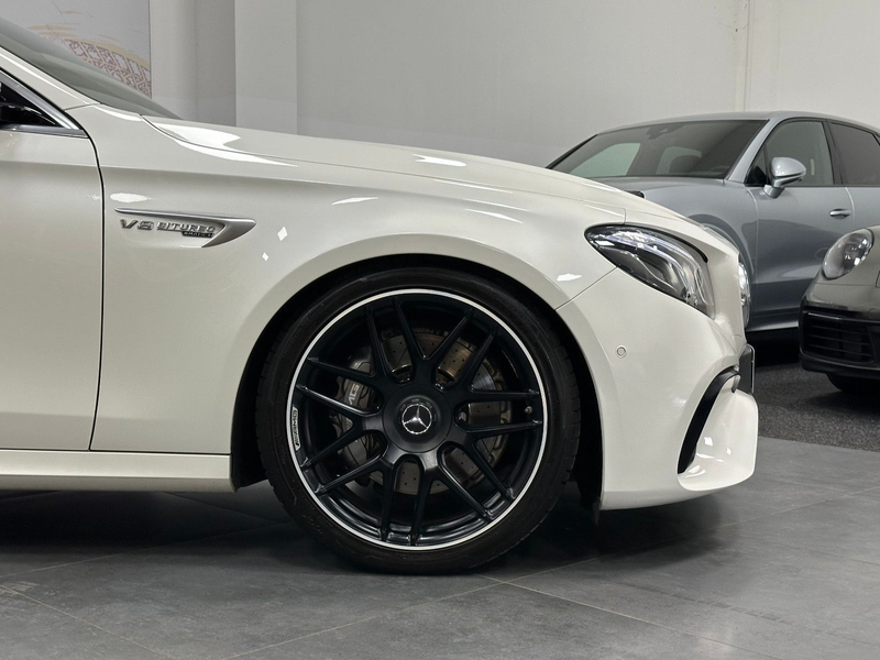 Mercedes-Benz E 63 AMG 4Matic+ *3D BURMESTER*CARBON*VOLL* — photo 2