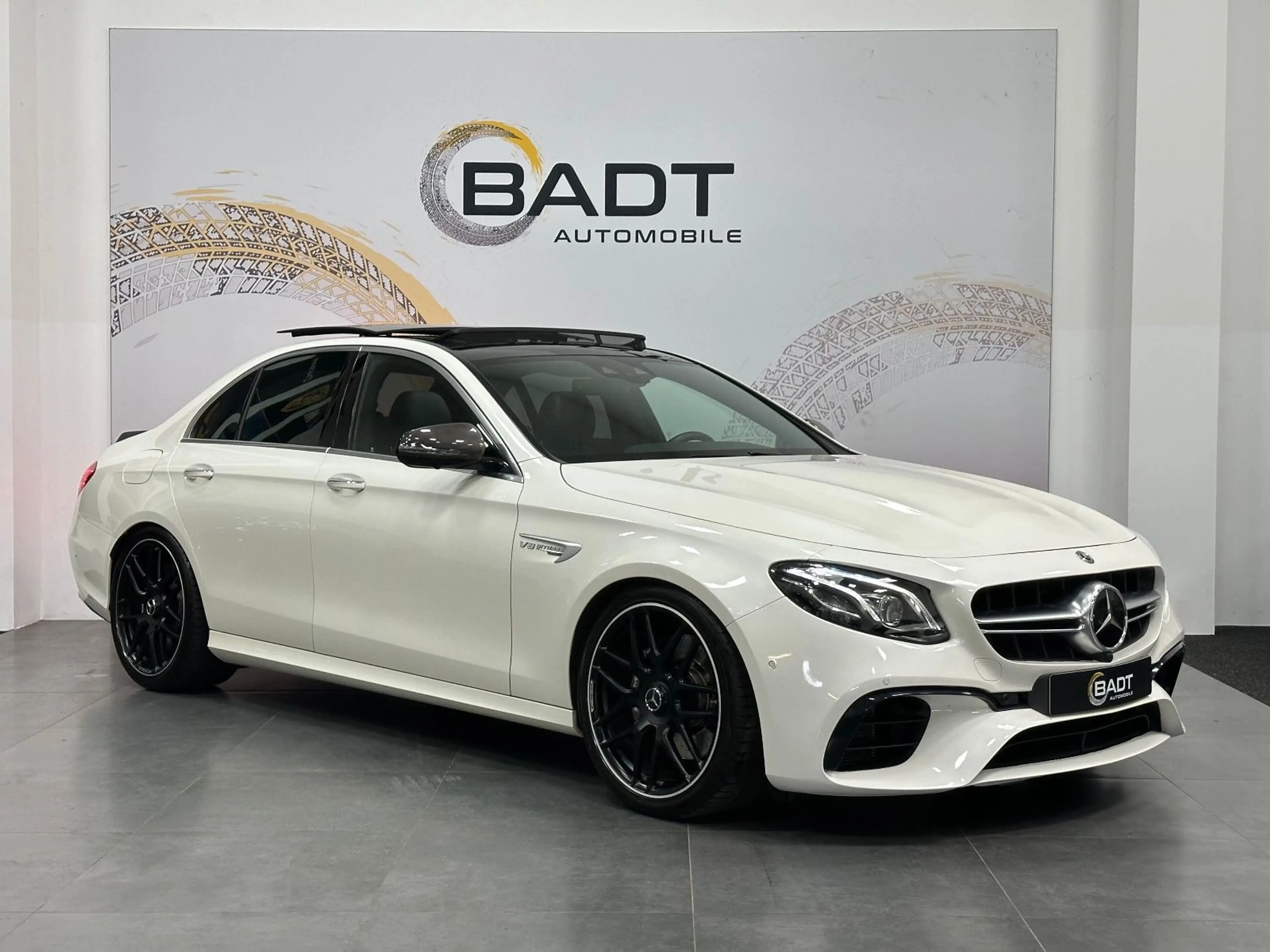 Mercedes-Benz E 63 AMG 4Matic+ *3D BURMESTER*CARBON*VOLL* — photo 6
