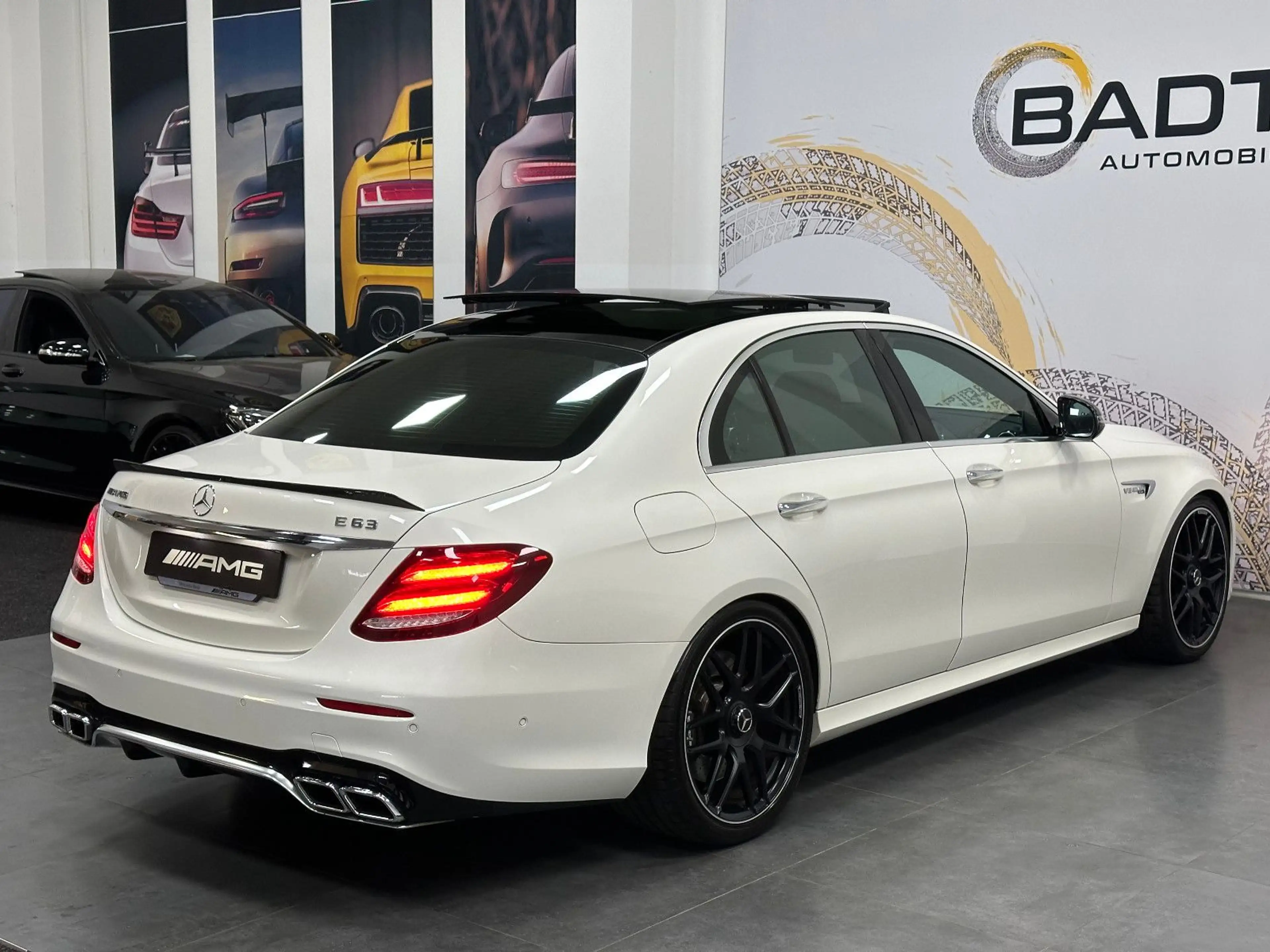 Mercedes-Benz E 63 AMG 4Matic+ *3D BURMESTER*CARBON*VOLL* — photo 15