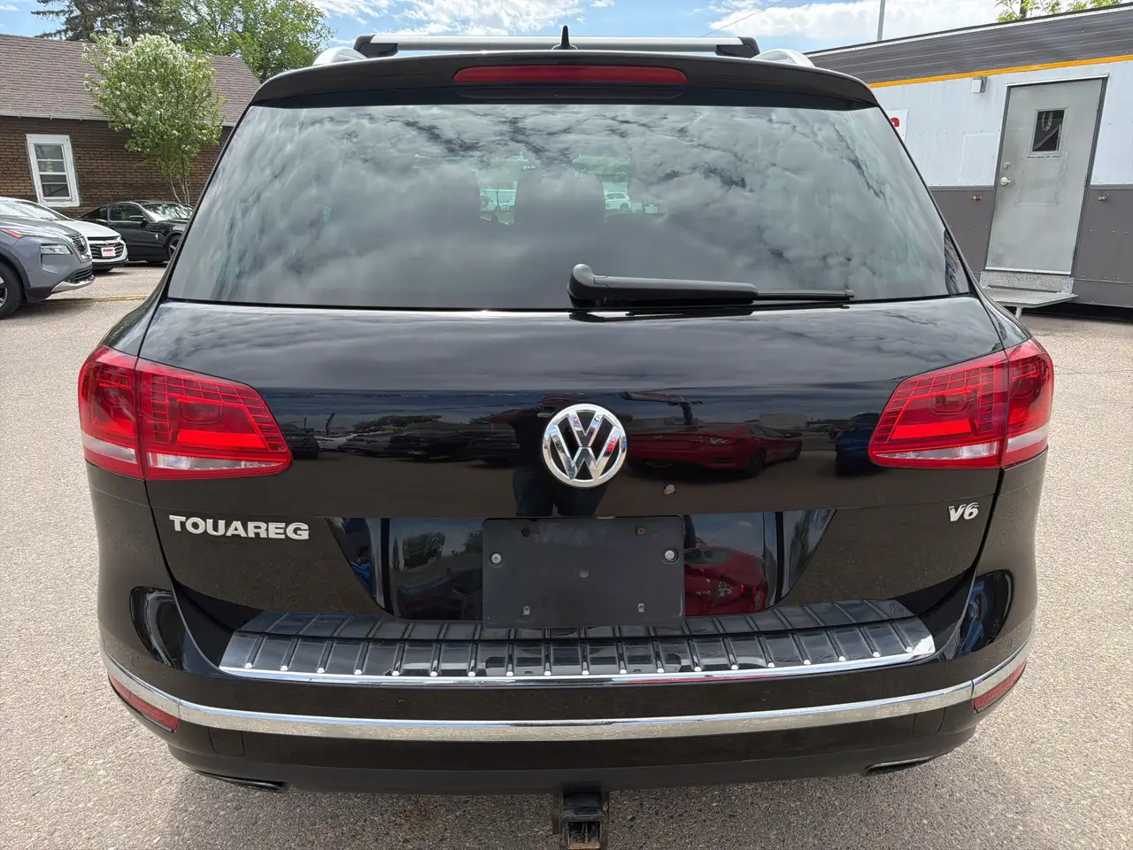 Volkswagen Touareg снимка Volkswagen Touareg