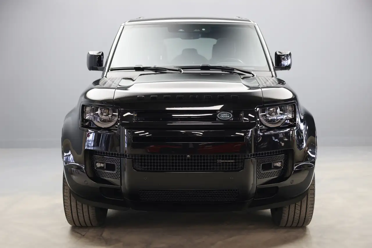 Land Rover Defender снимка Land Rover Defender