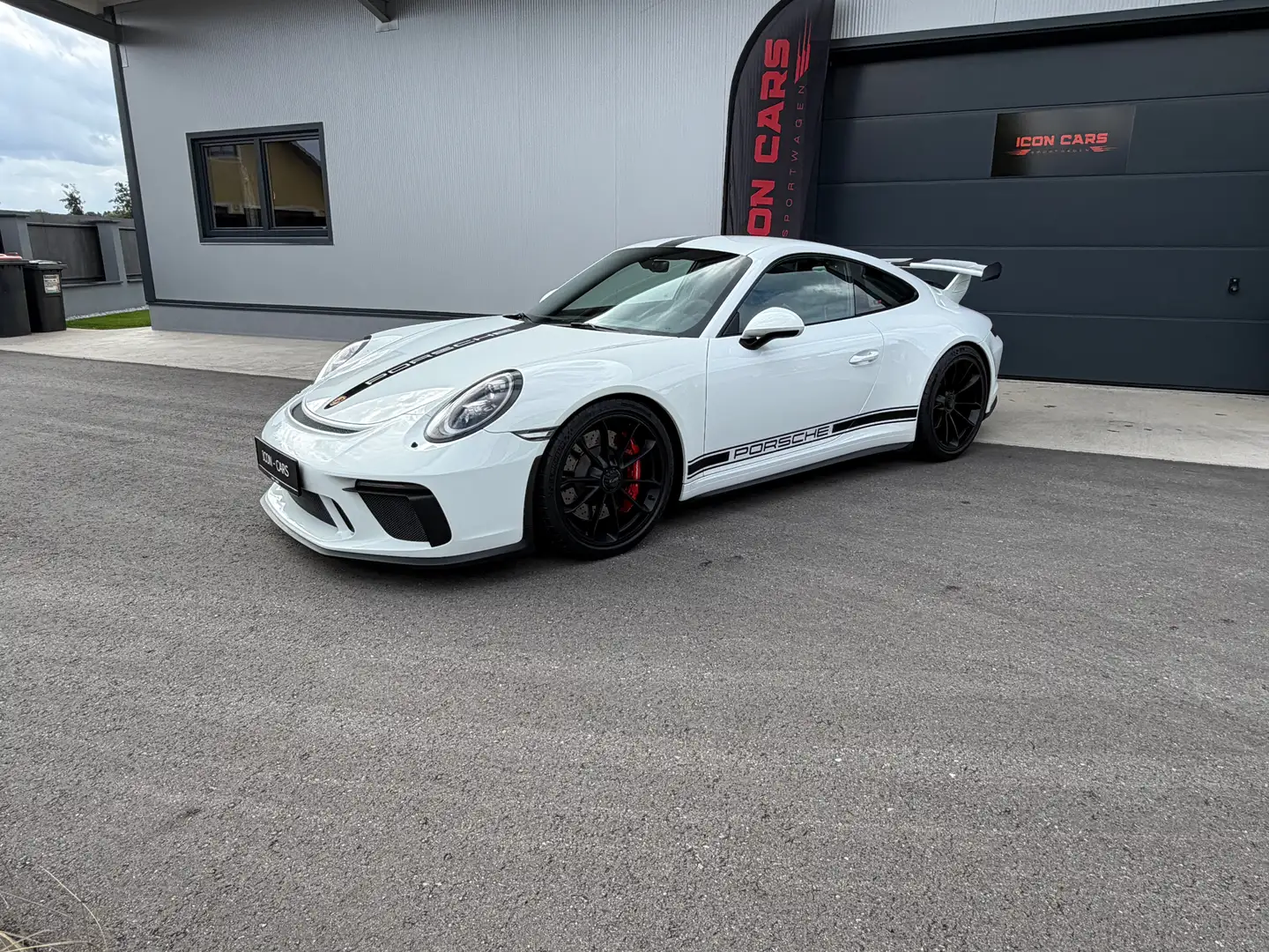 Porsche 911 991 GT3, Erstlack, 2. Hand, Approved 09/2027 Weiß - 1