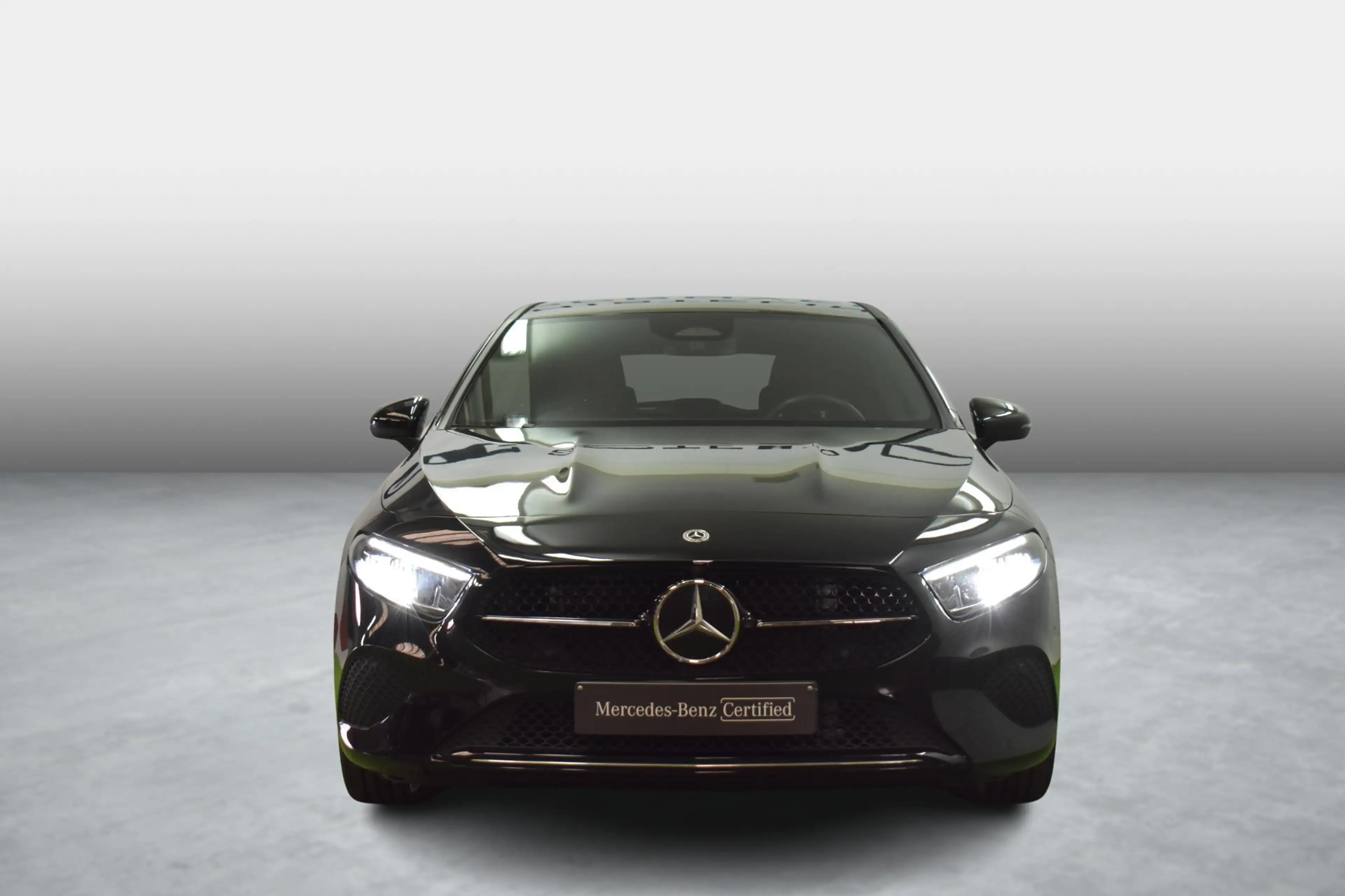 Mercedes-Benz A 180 A d Luxury Line — photo 2