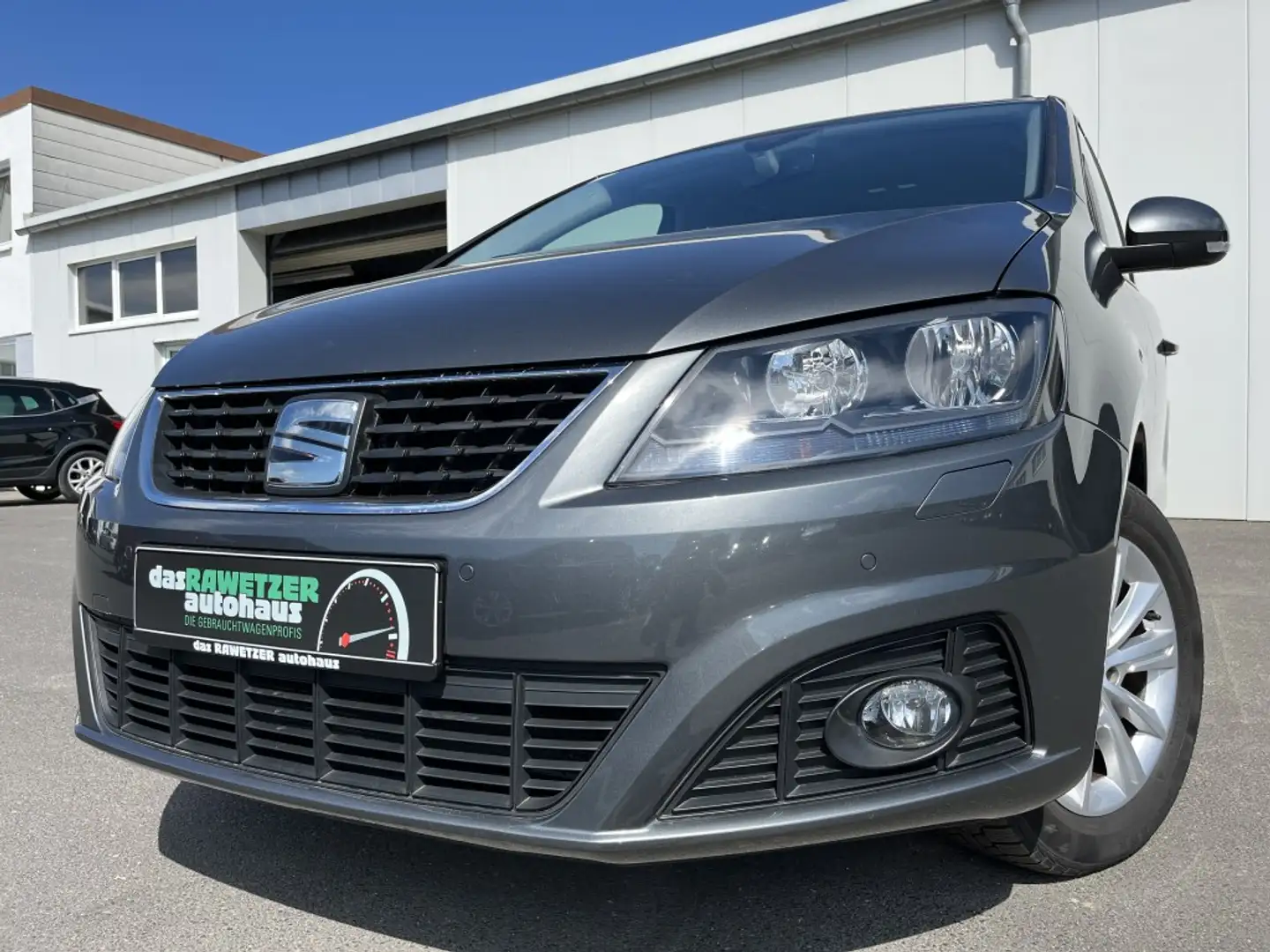 SEAT Alhambra 2.0 TDI DSG Style 202€ m. 20% Anzahlung AHK Navi Gris - 1