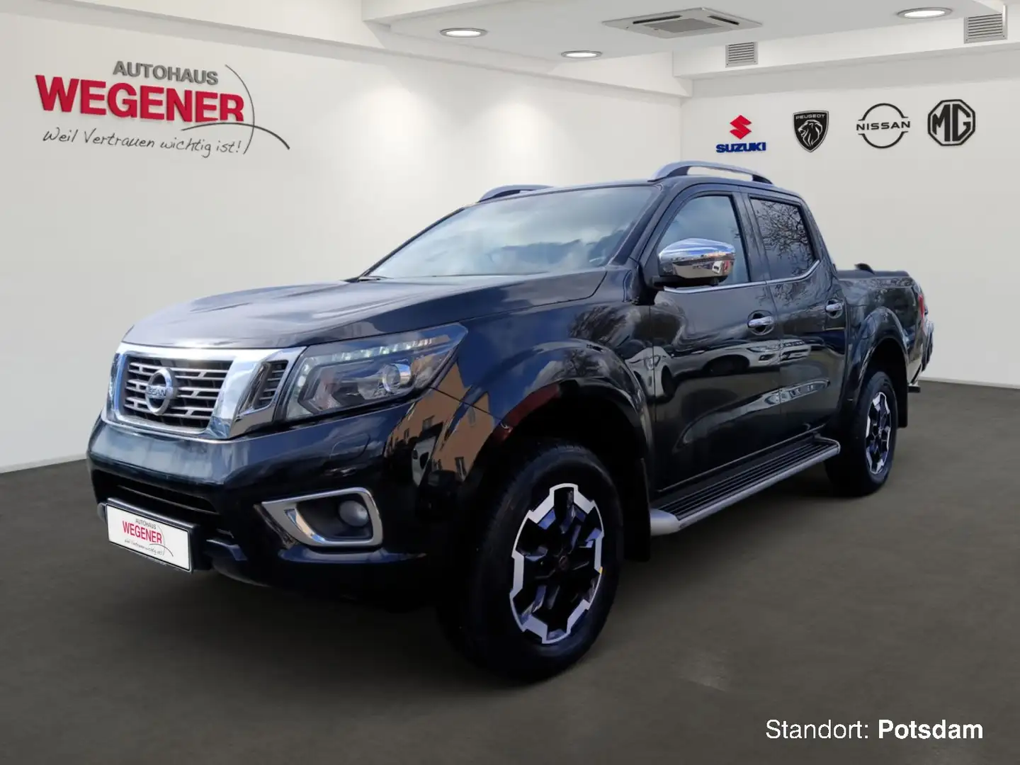 Nissan Navara NAVARA TEKNA AUTOMATIK LED+Leder+Schiebed.+Navi+ Schwarz - 1