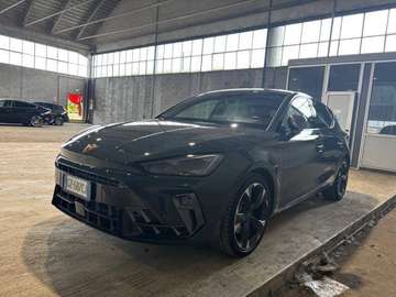 Leon 2024 1.5 e-hybrid 204cv dsg