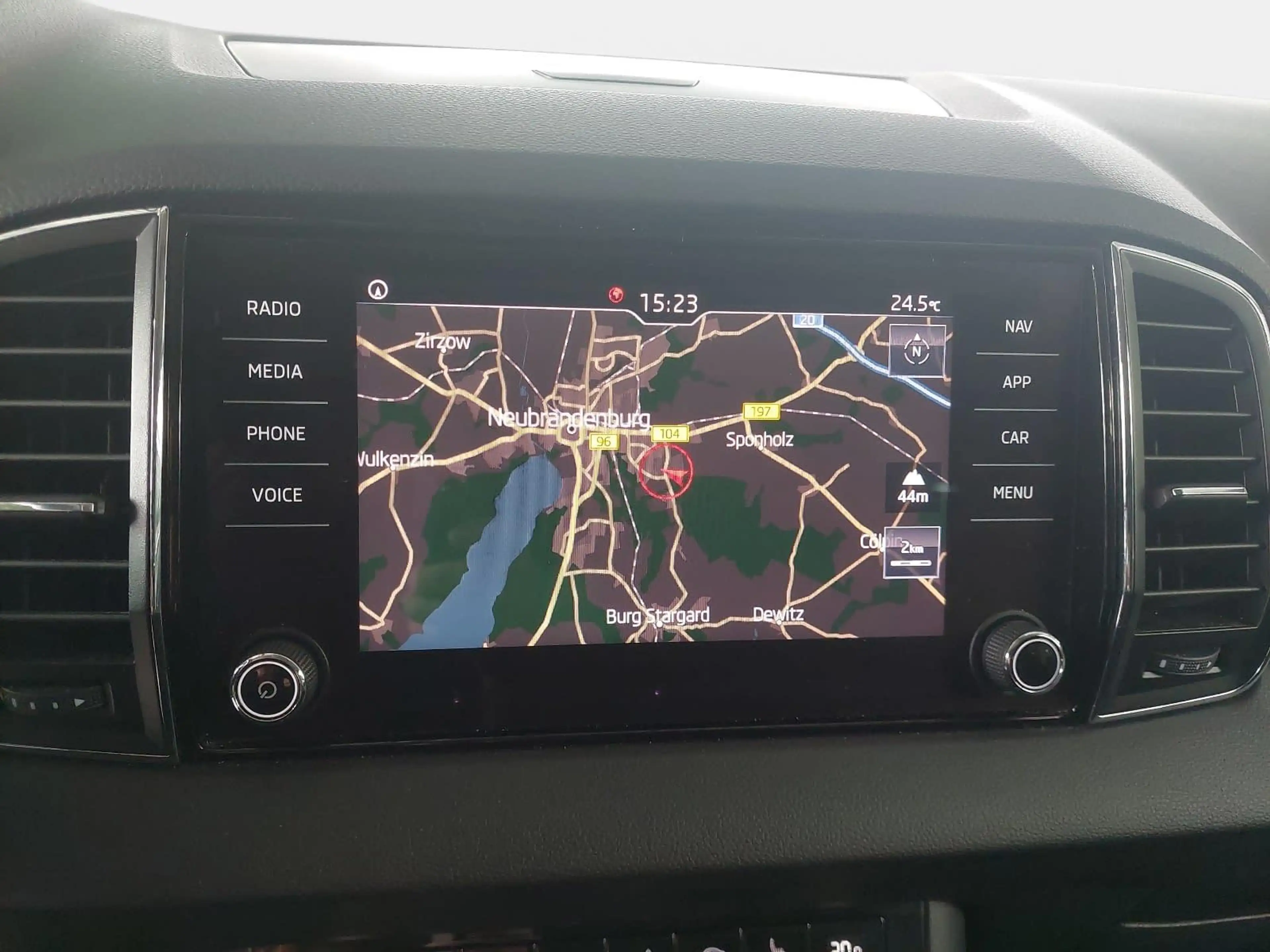 Skoda Karoq KAROQ 1.5 TSI DSG STYLE — photo 10