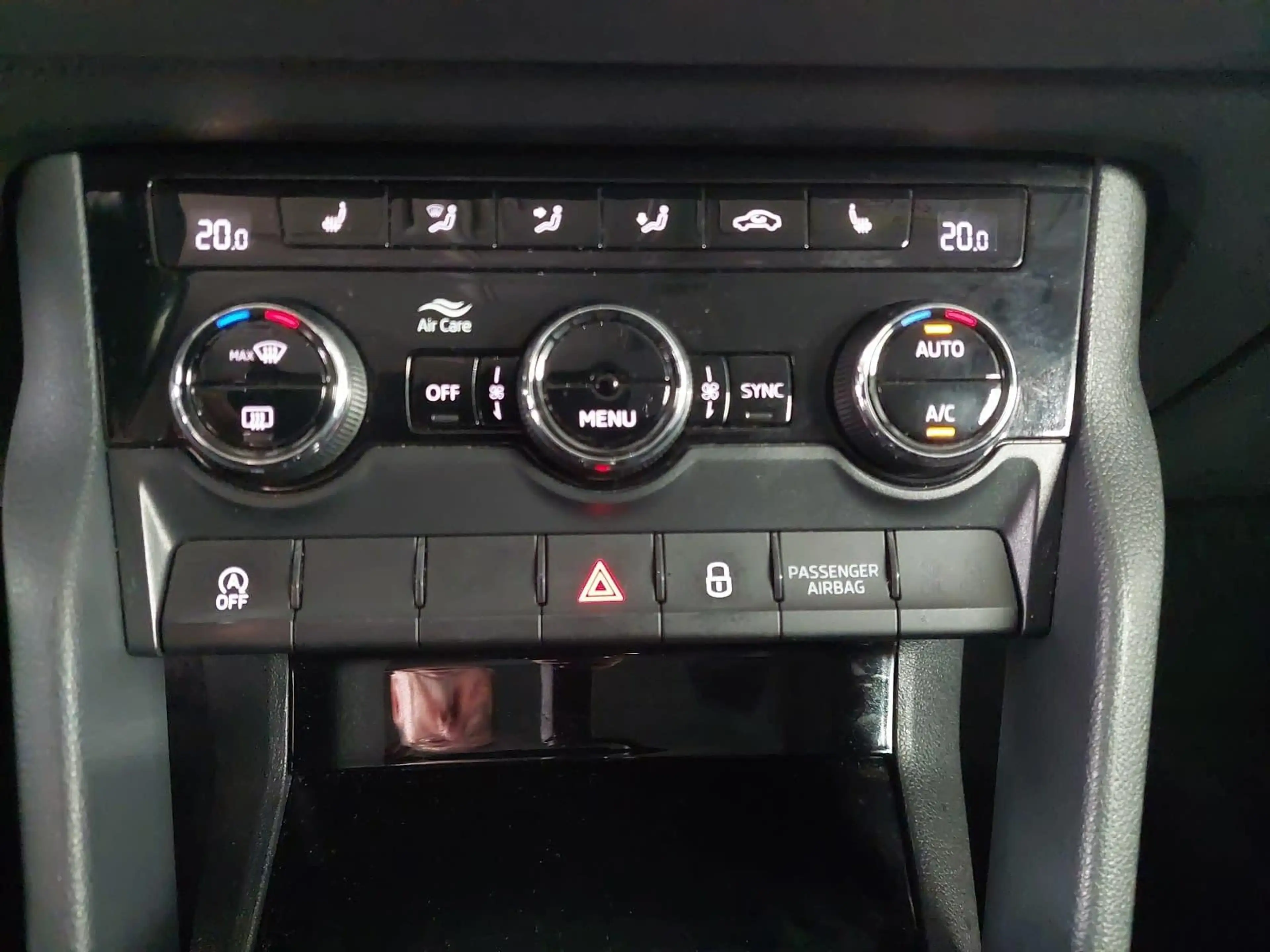Skoda Karoq KAROQ 1.5 TSI DSG STYLE — photo 12